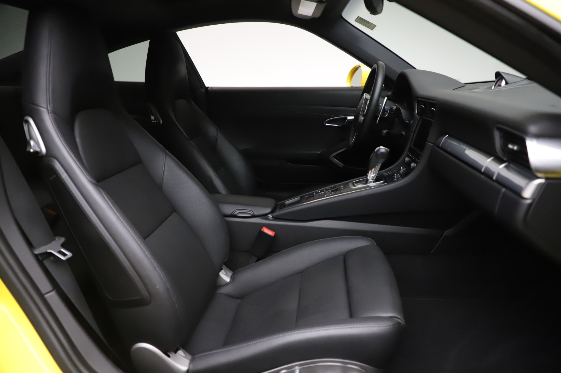 Used-2013-Porsche-911-Carrera-4S