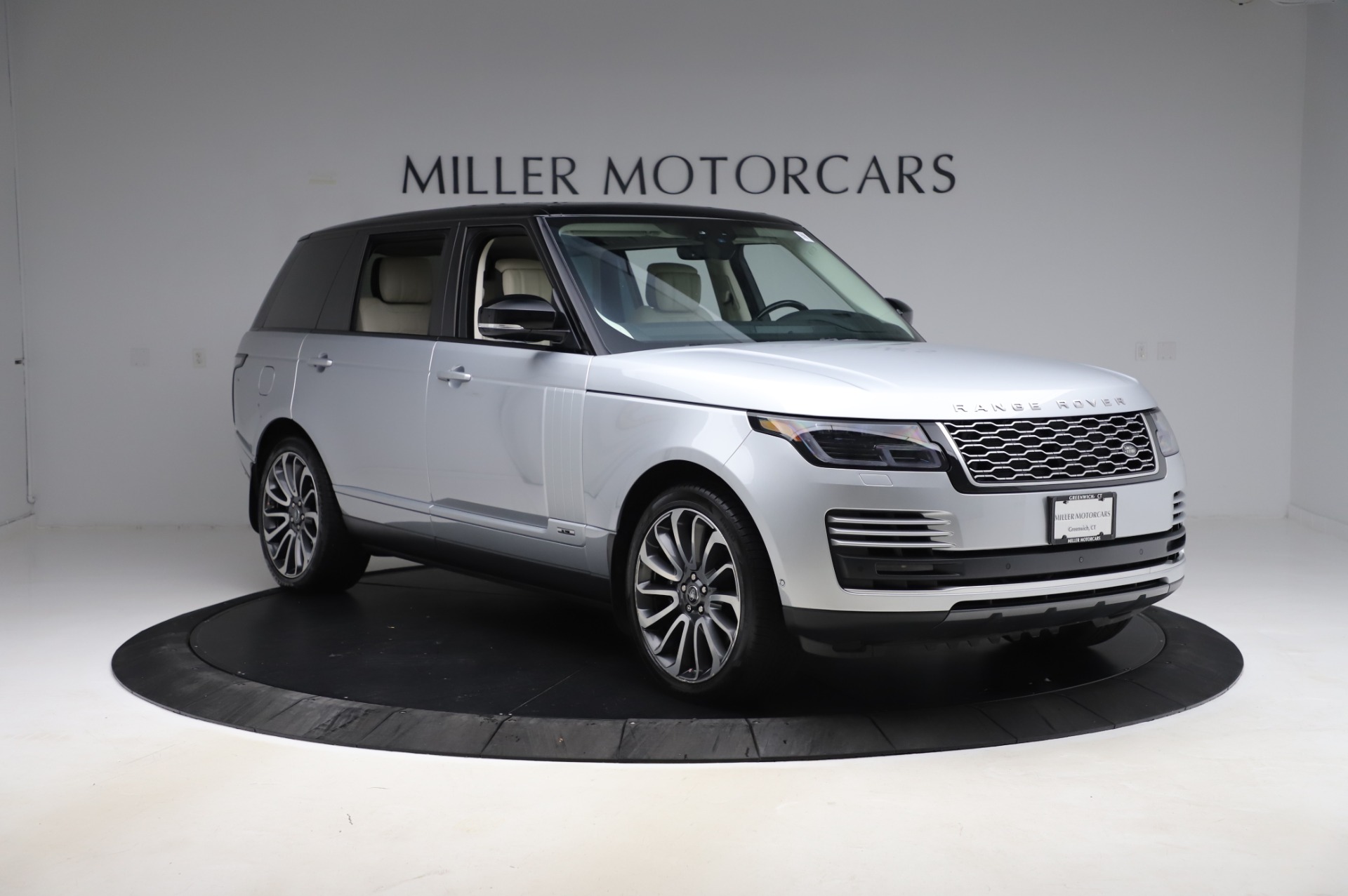 Used-2019-Land-Rover-Range-Rover-Supercharged-LWB