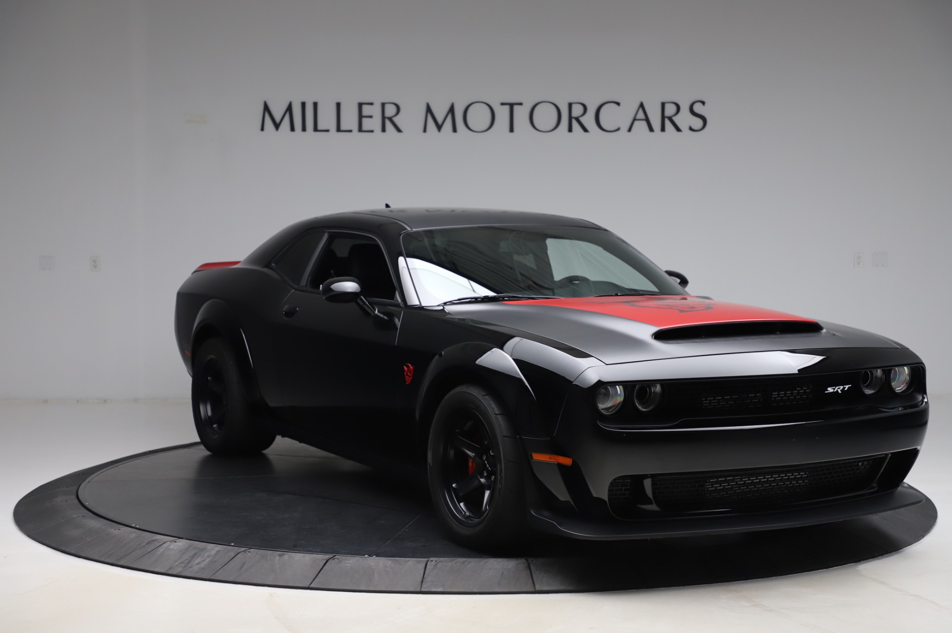 Used-2018-Dodge-Challenger-SRT-Demon