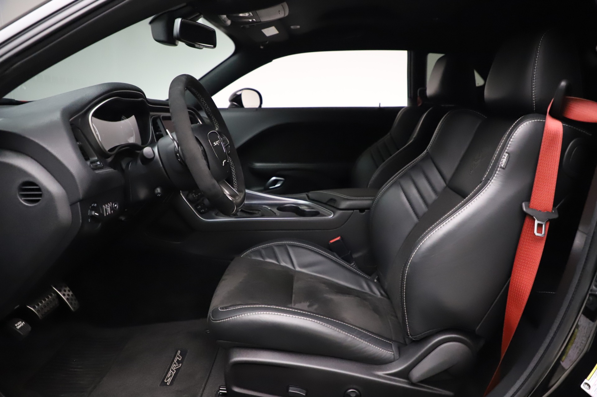 Used-2018-Dodge-Challenger-SRT-Demon