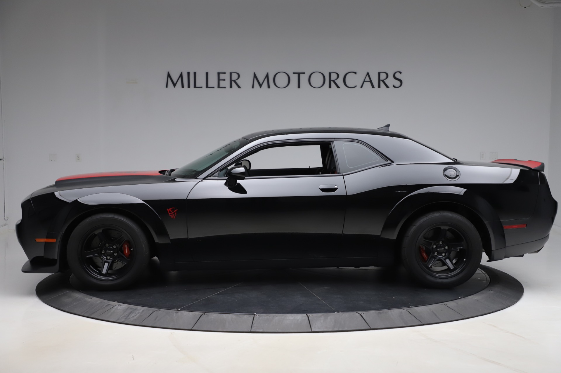 Used-2018-Dodge-Challenger-SRT-Demon