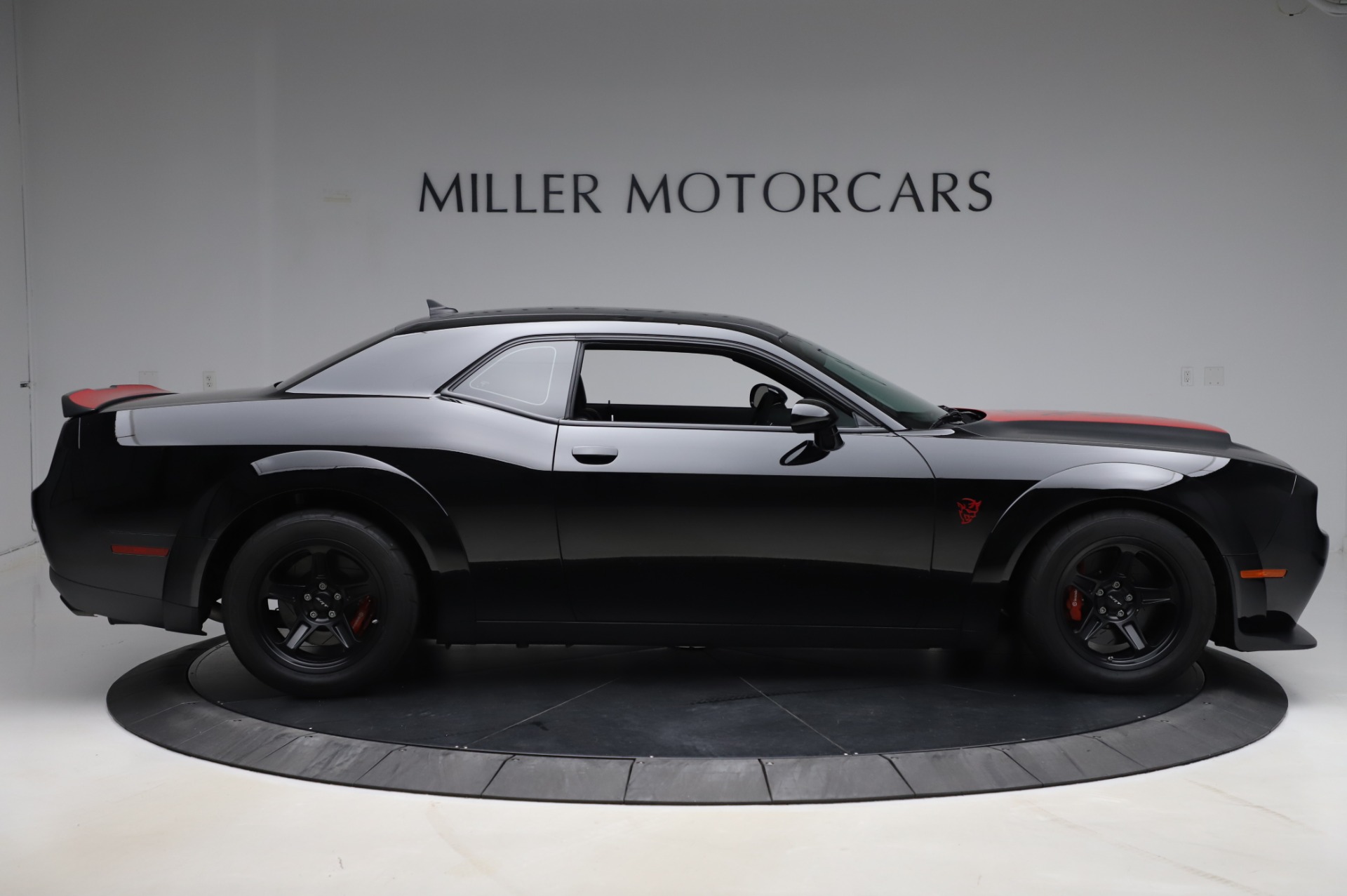 Used-2018-Dodge-Challenger-SRT-Demon