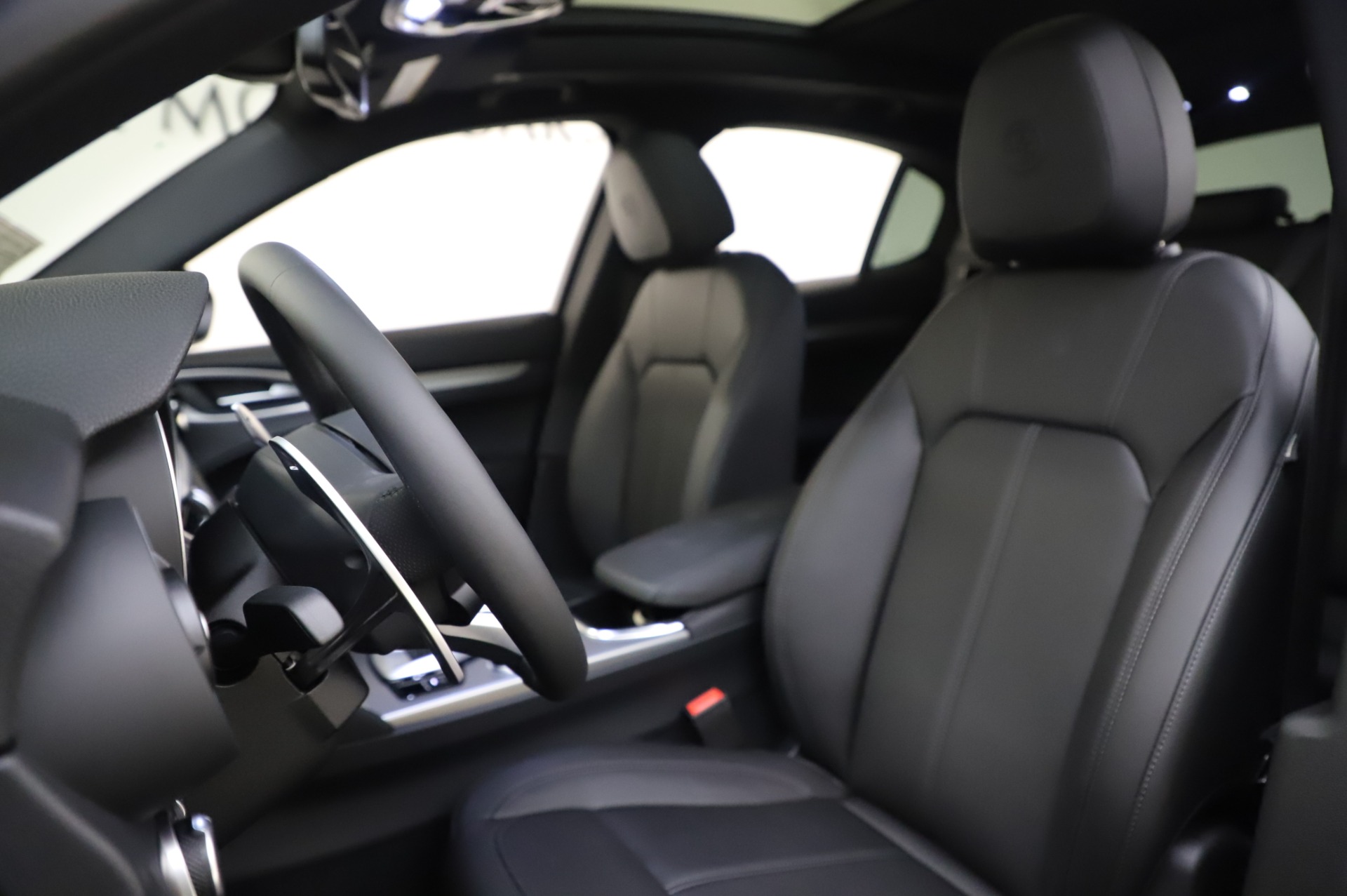 New-2020-Alfa-Romeo-Stelvio-Sport-Q4