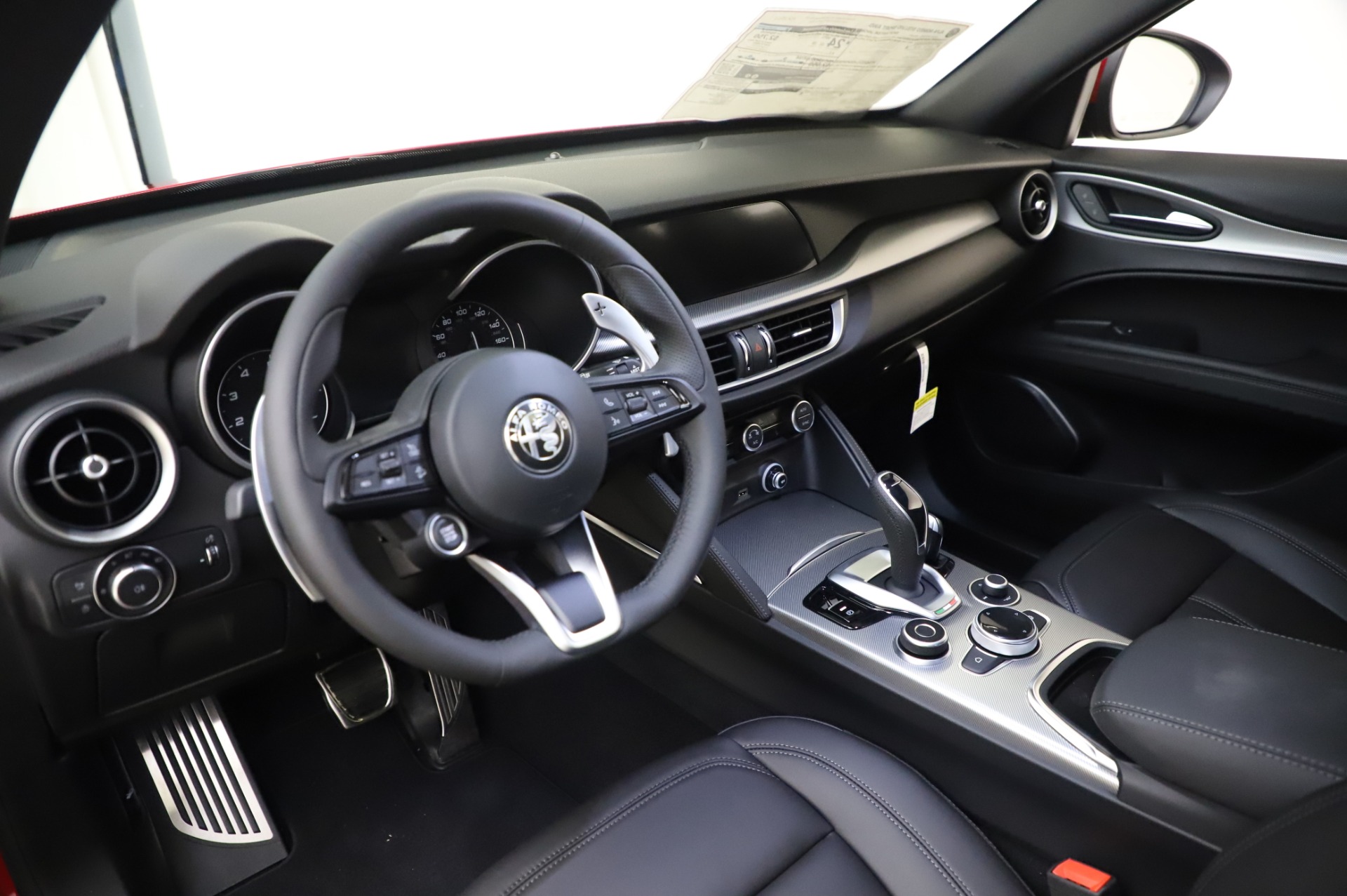 New-2020-Alfa-Romeo-Stelvio-Sport-Q4