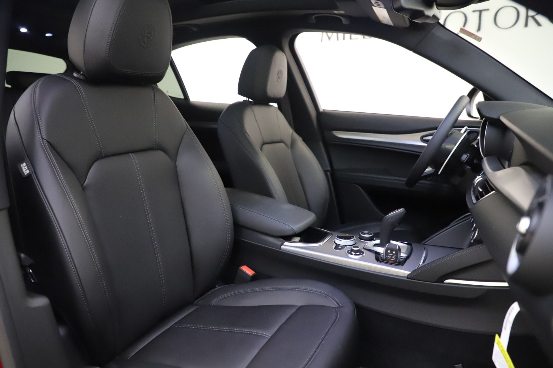 New-2020-Alfa-Romeo-Stelvio-Sport-Q4