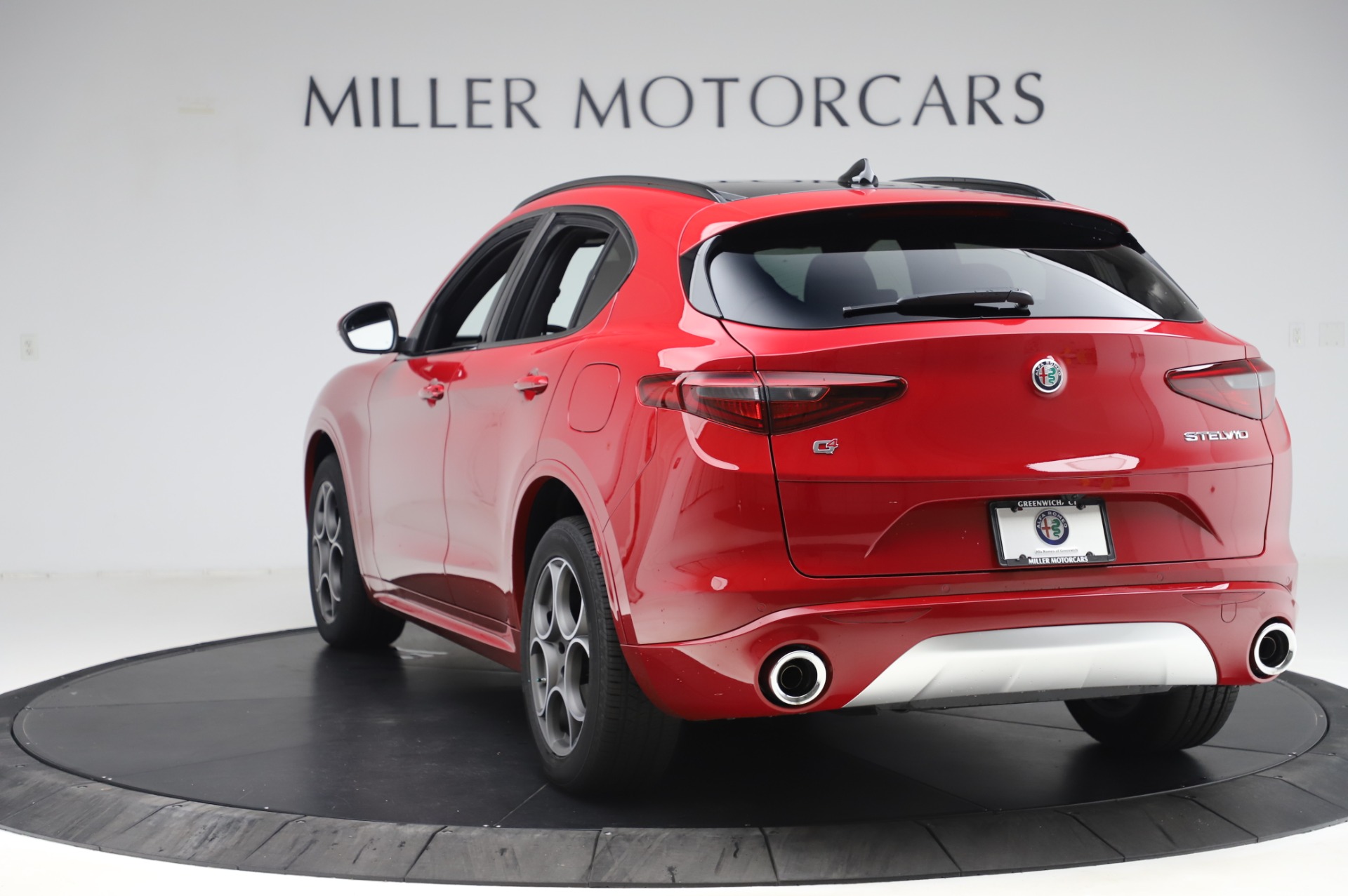 New-2020-Alfa-Romeo-Stelvio-Sport-Q4