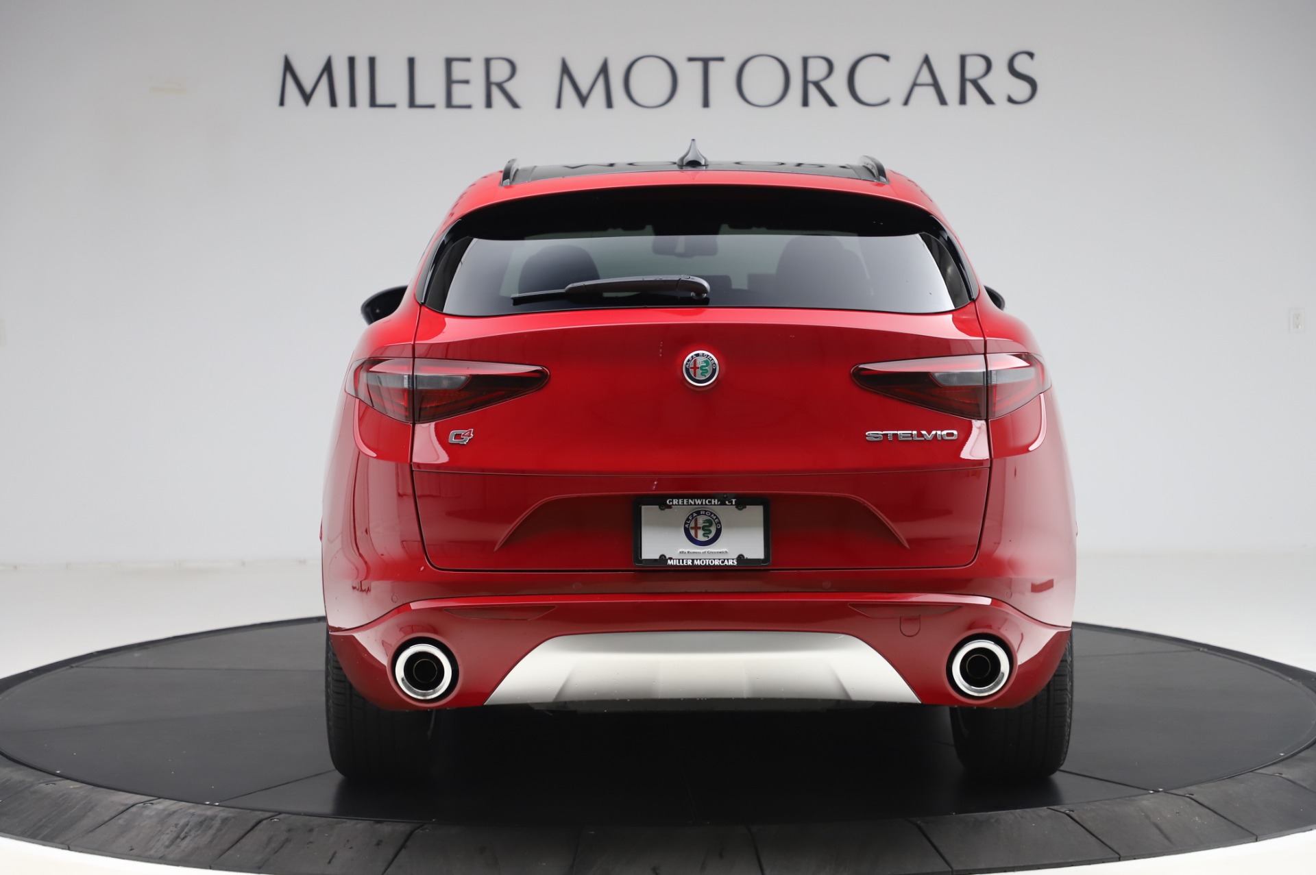 New-2020-Alfa-Romeo-Stelvio-Sport-Q4