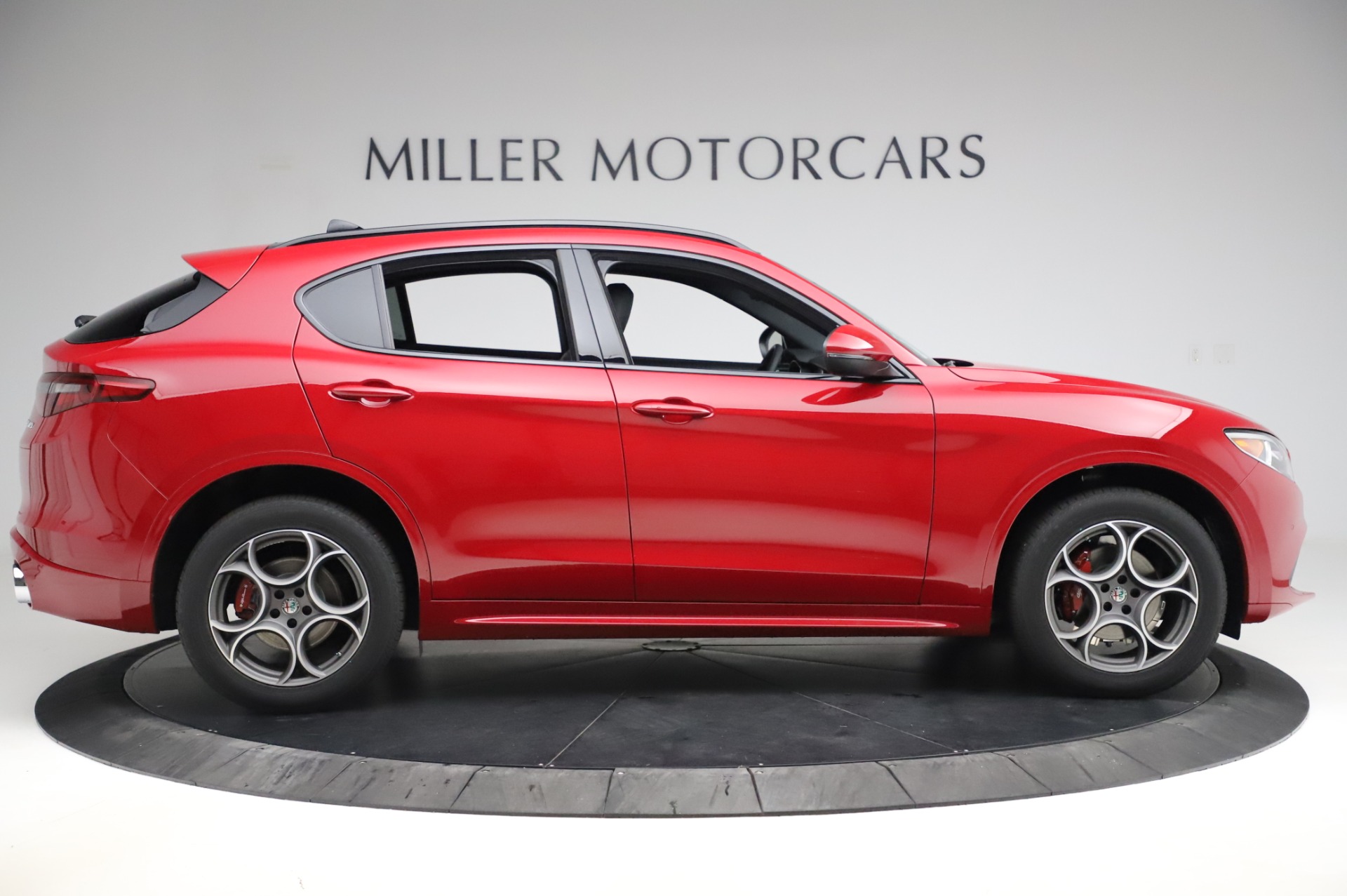 New-2020-Alfa-Romeo-Stelvio-Sport-Q4