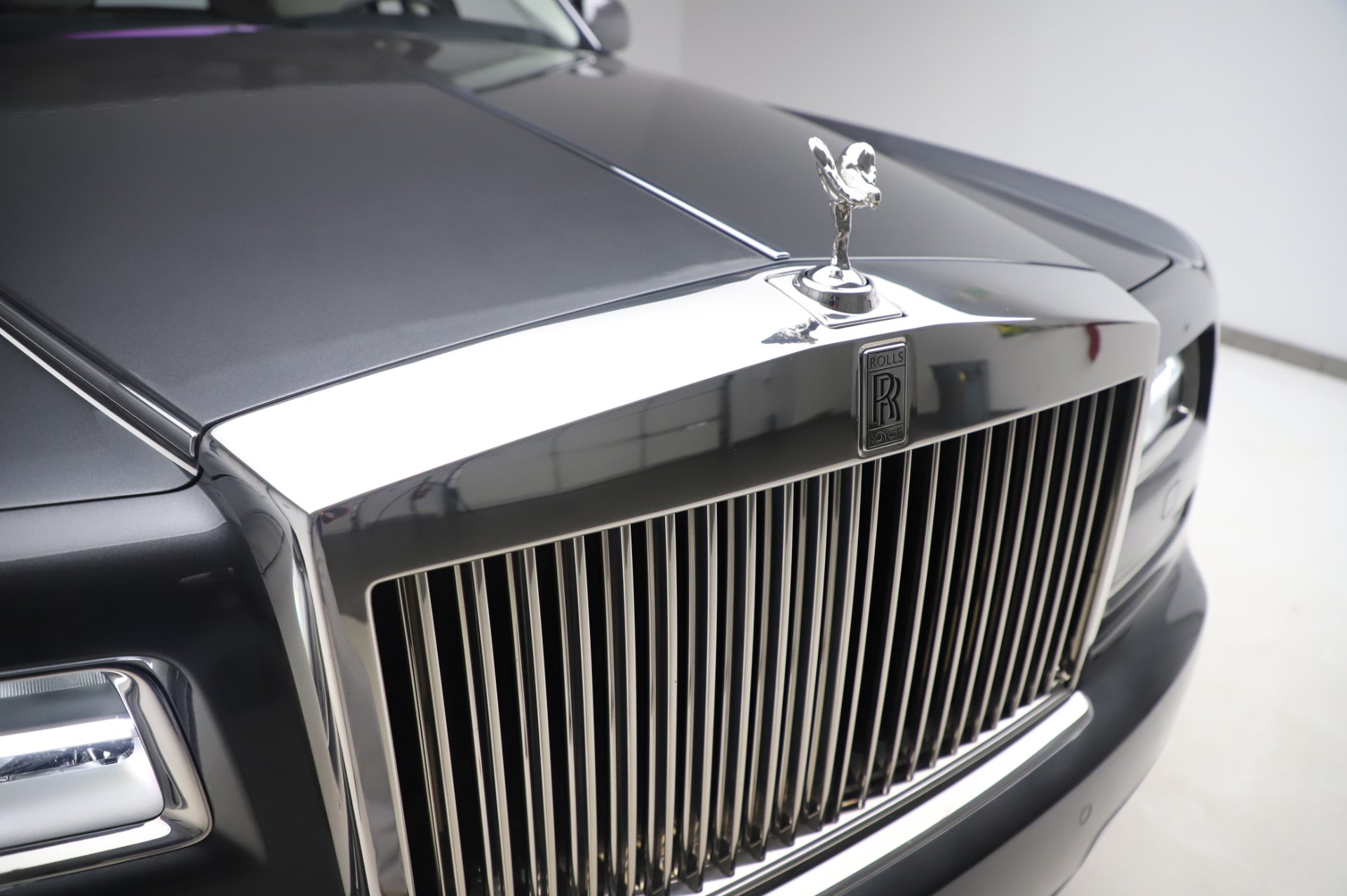 Used-2014-Rolls-Royce-Phantom