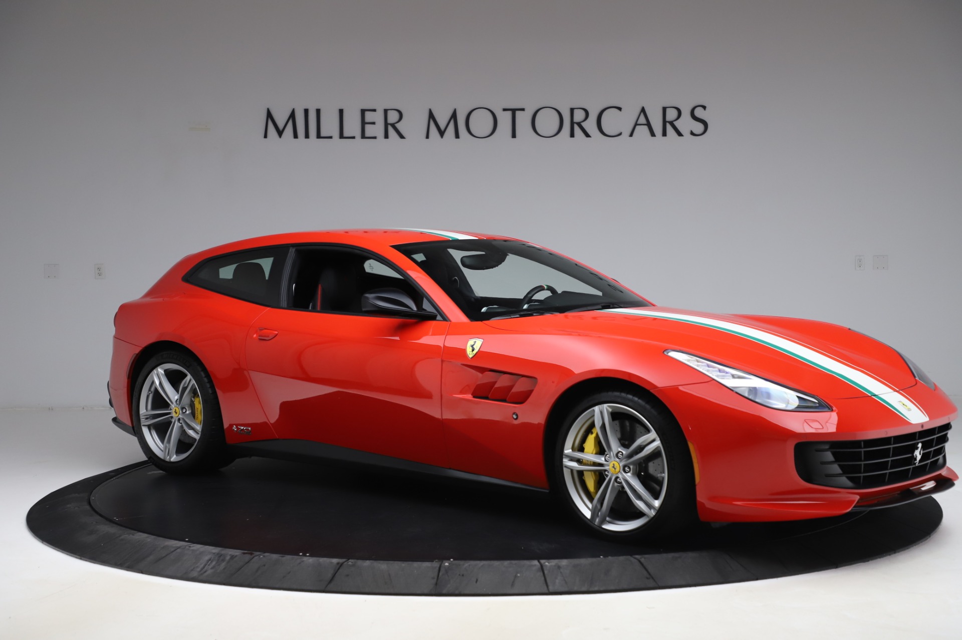 Used-2018-Ferrari-GTC4Lusso