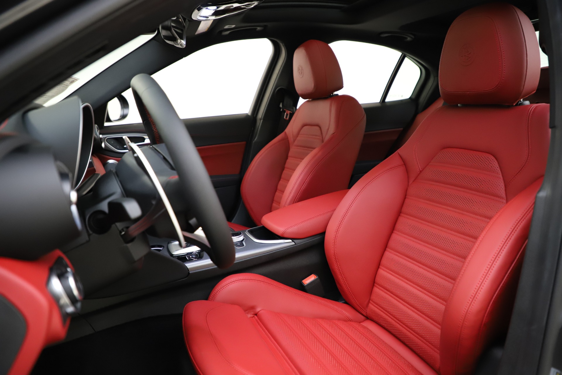 New-2020-Alfa-Romeo-Giulia-Ti-Sport-Q4