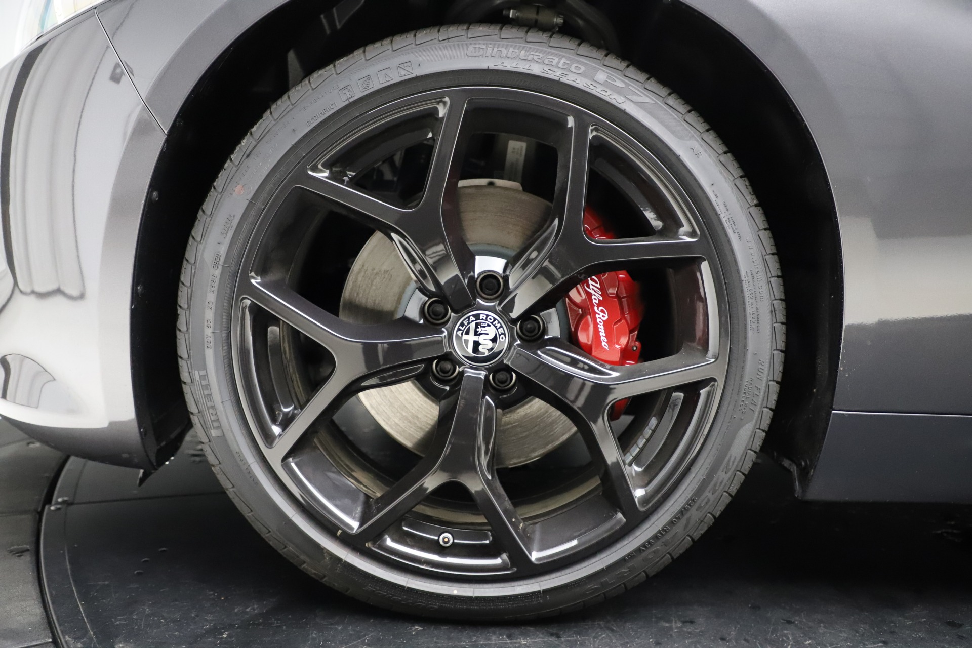 New-2020-Alfa-Romeo-Giulia-Ti-Sport-Q4