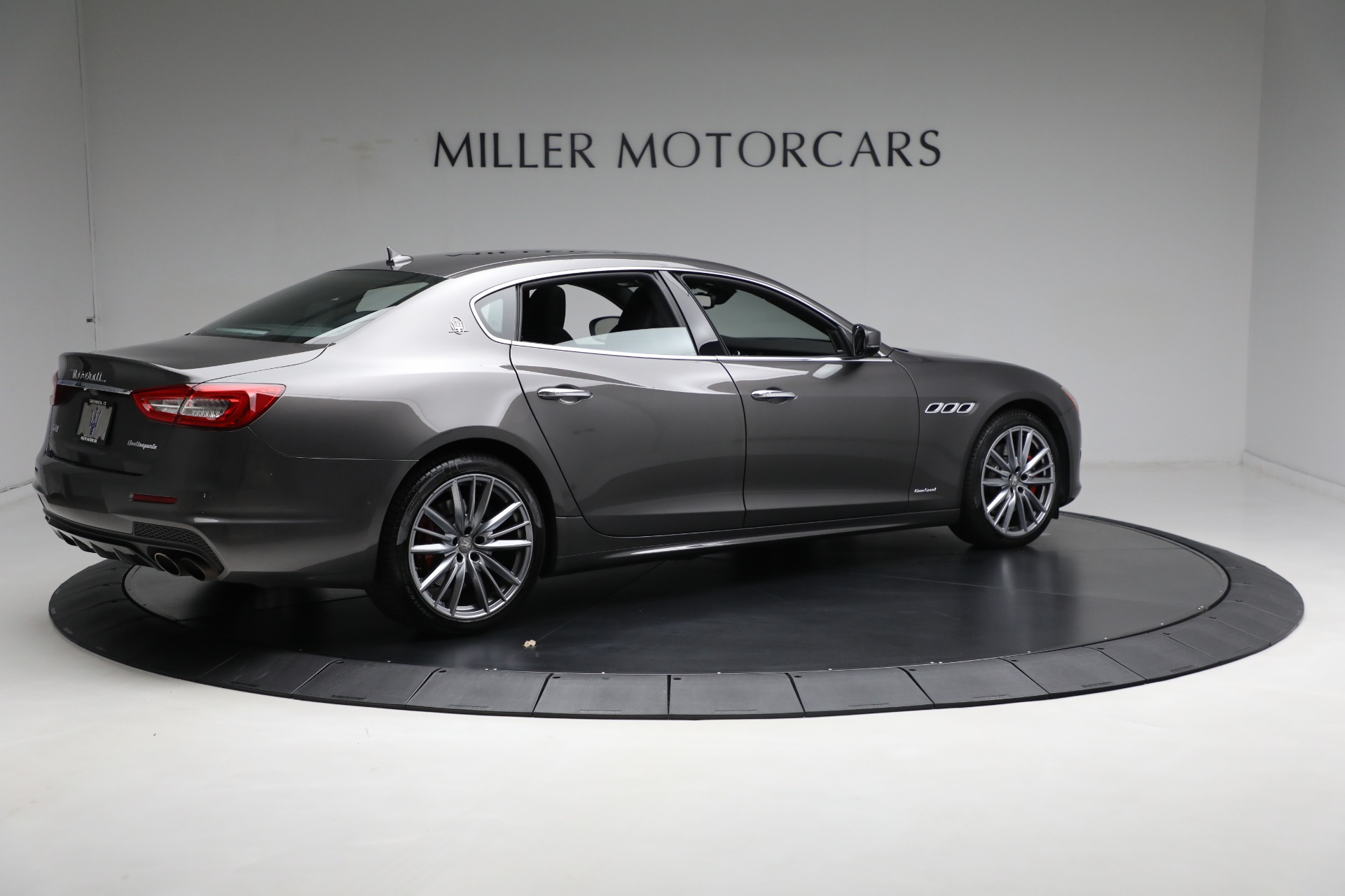 Used-2020-Maserati-Quattroporte-S-Q4-GranSport