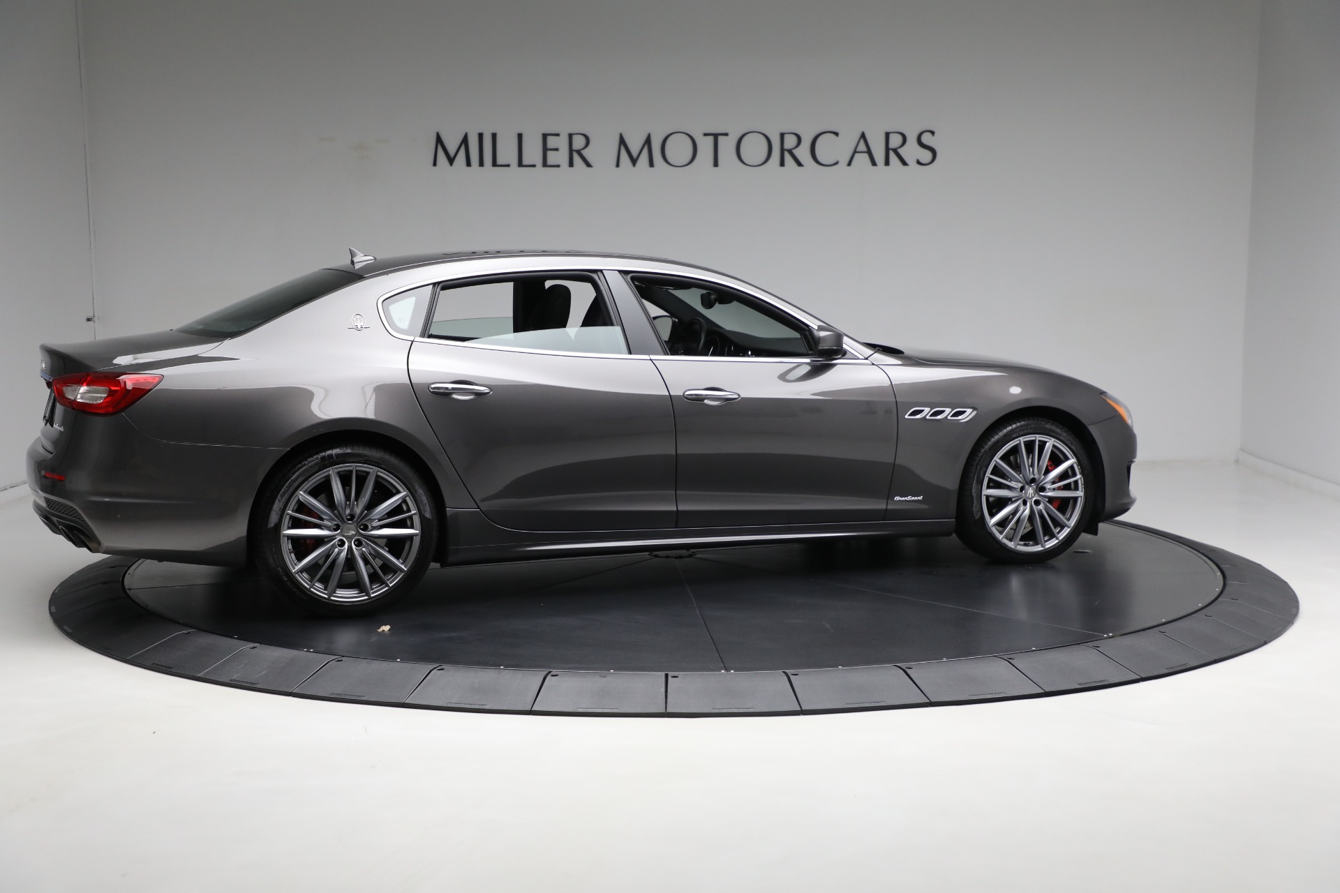 Used-2020-Maserati-Quattroporte-S-Q4-GranSport