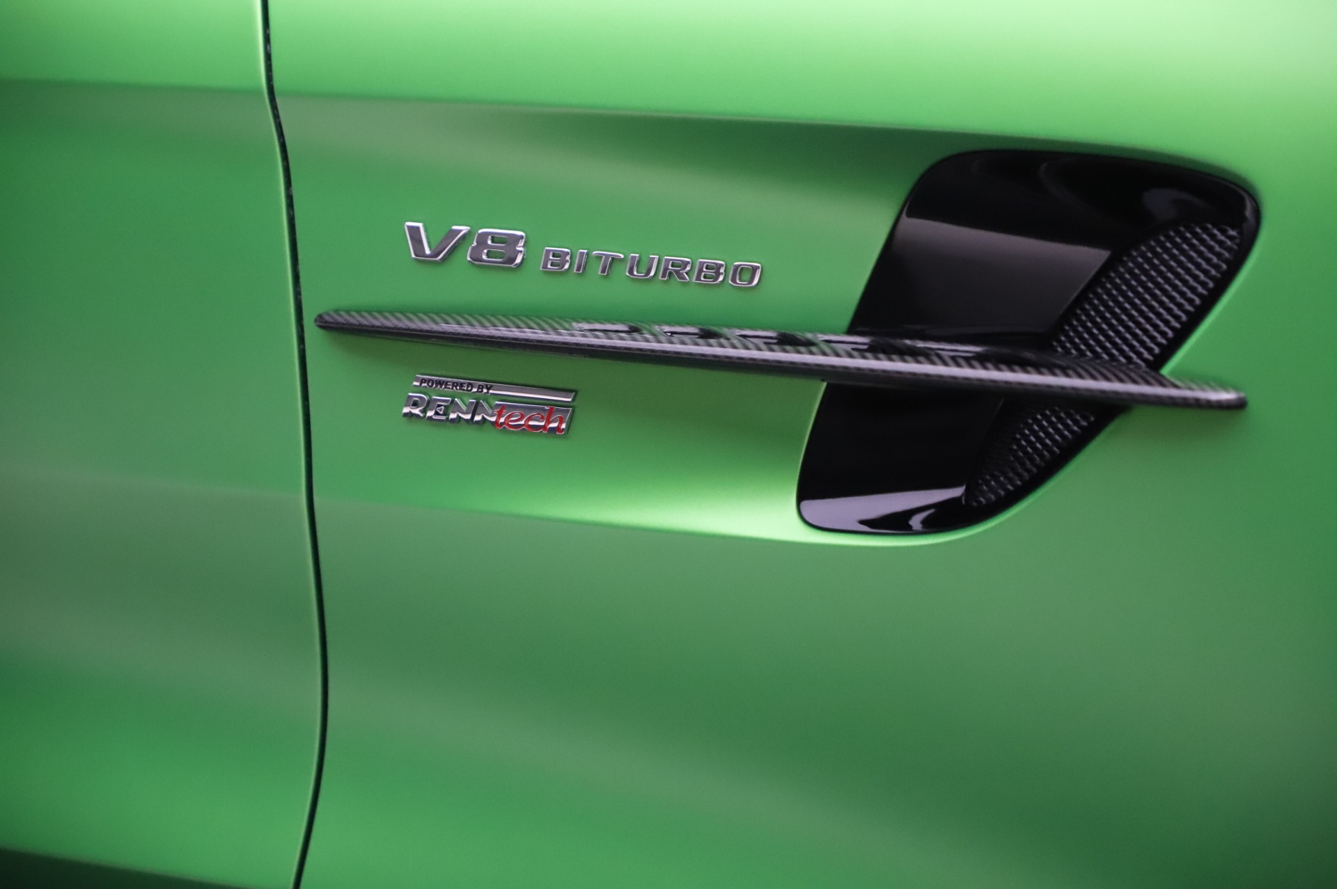 Used-2019-Mercedes-Benz-AMG-GT-R