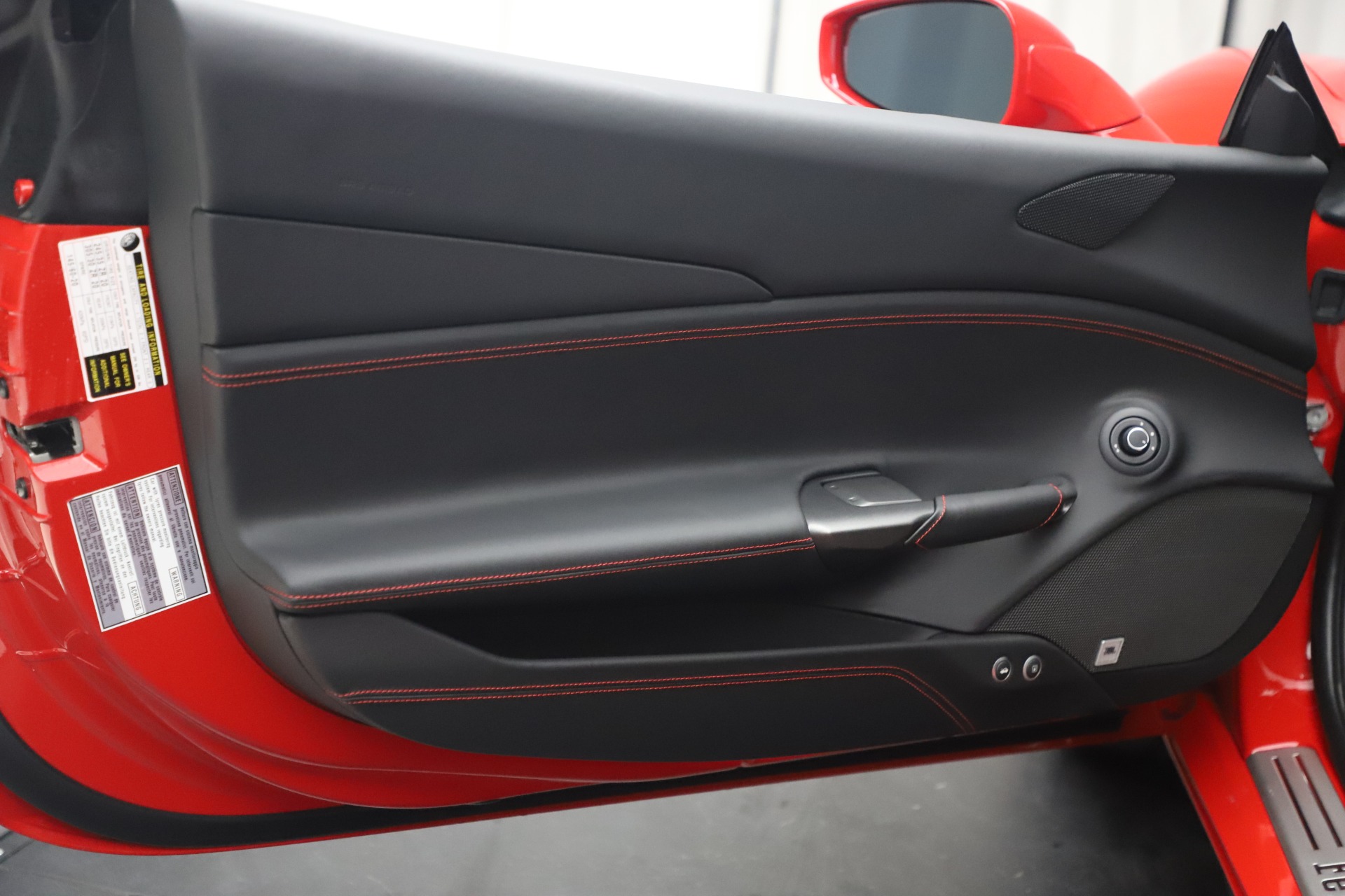 Used-2018-Ferrari-488-Spider