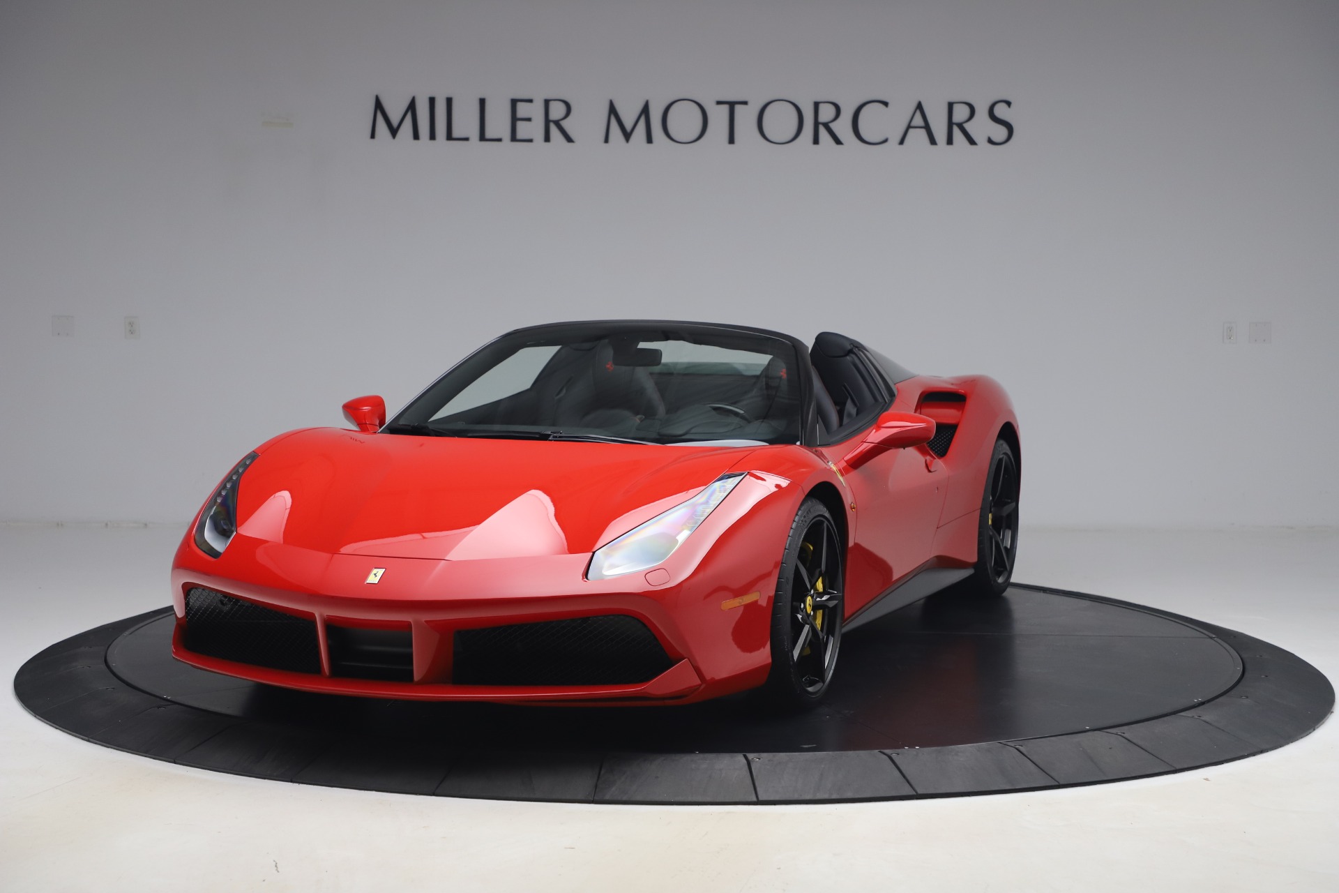 Used-2018-Ferrari-488-Spider