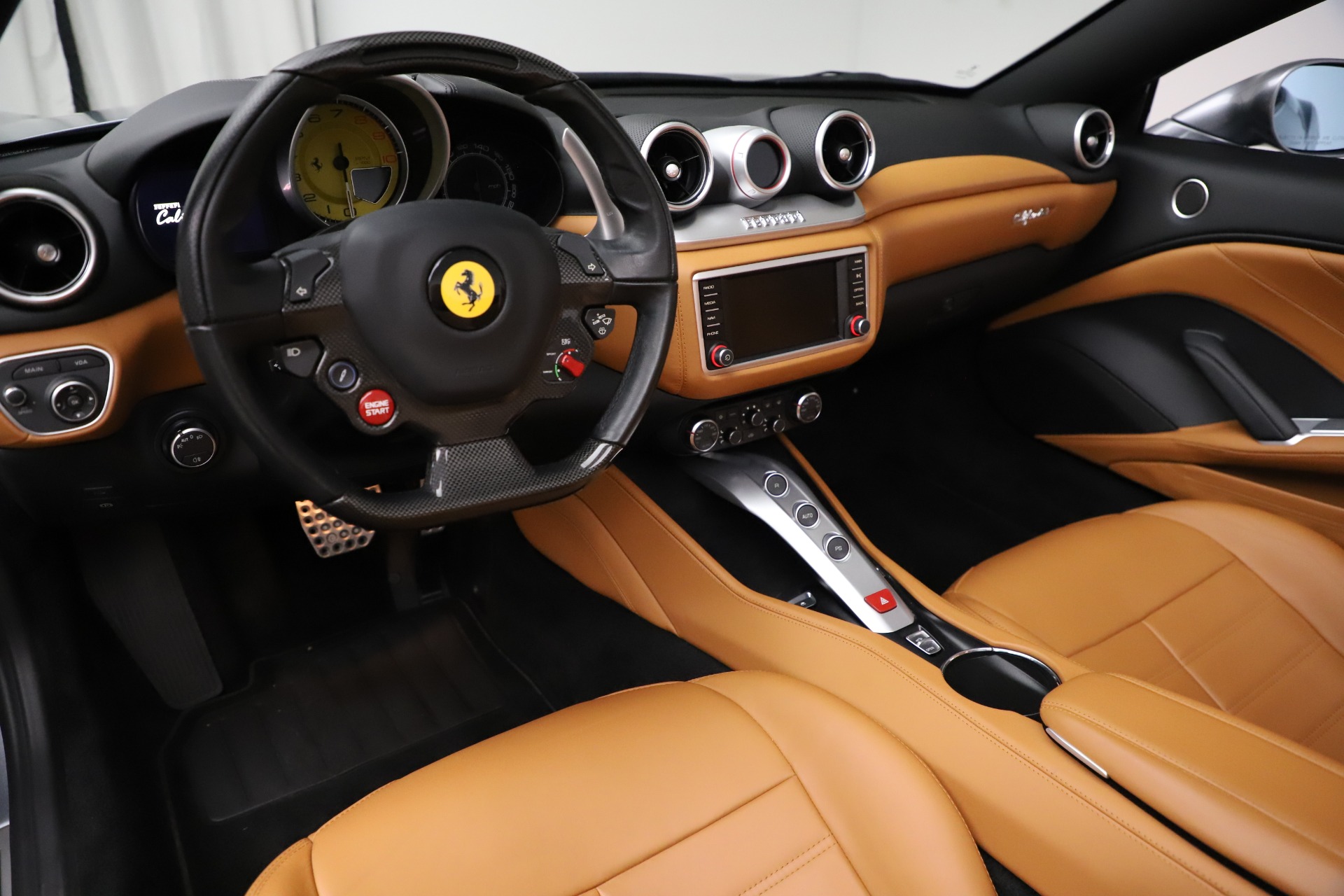 Used-2016-Ferrari-California-T