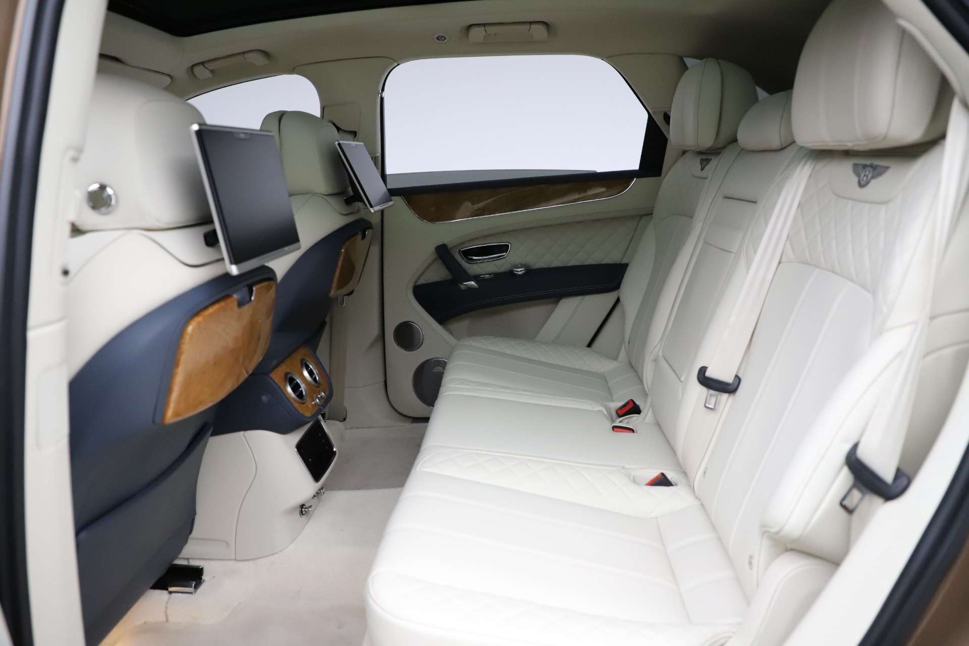 Used-2017-Bentley-Bentayga-W12