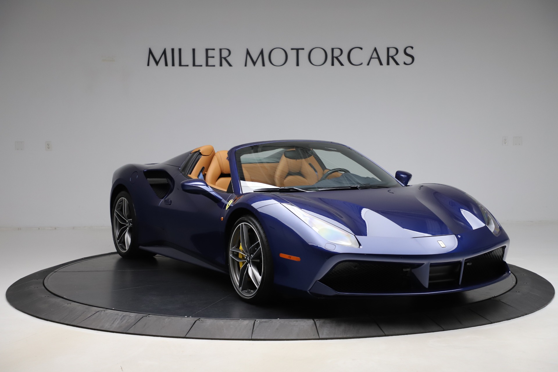 Used-2018-Ferrari-488-Spider