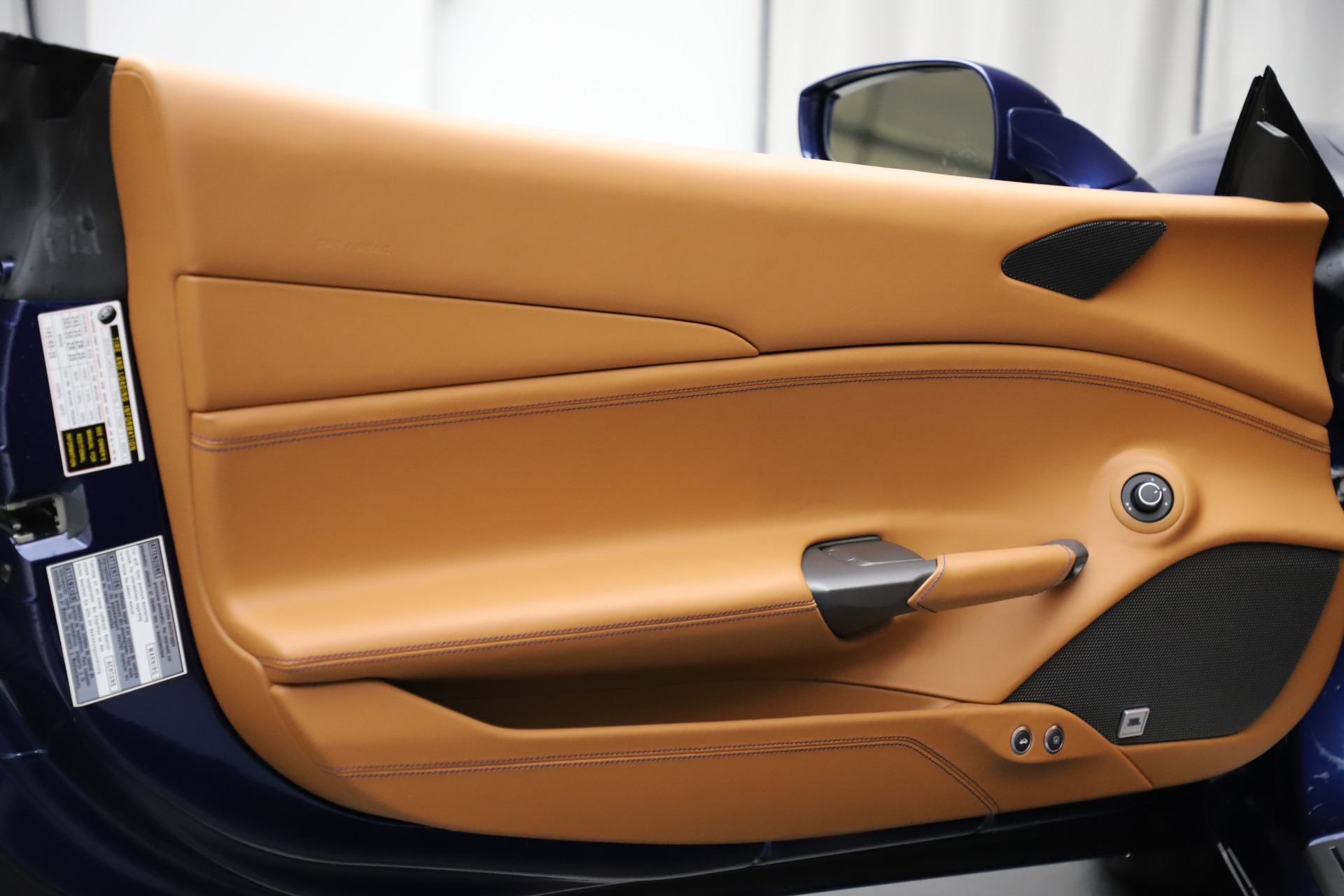 Used-2018-Ferrari-488-Spider