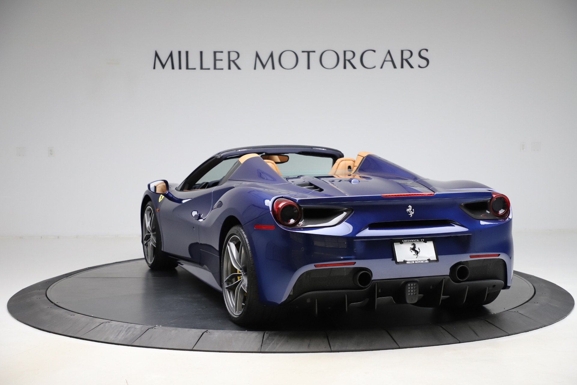 Used-2018-Ferrari-488-Spider
