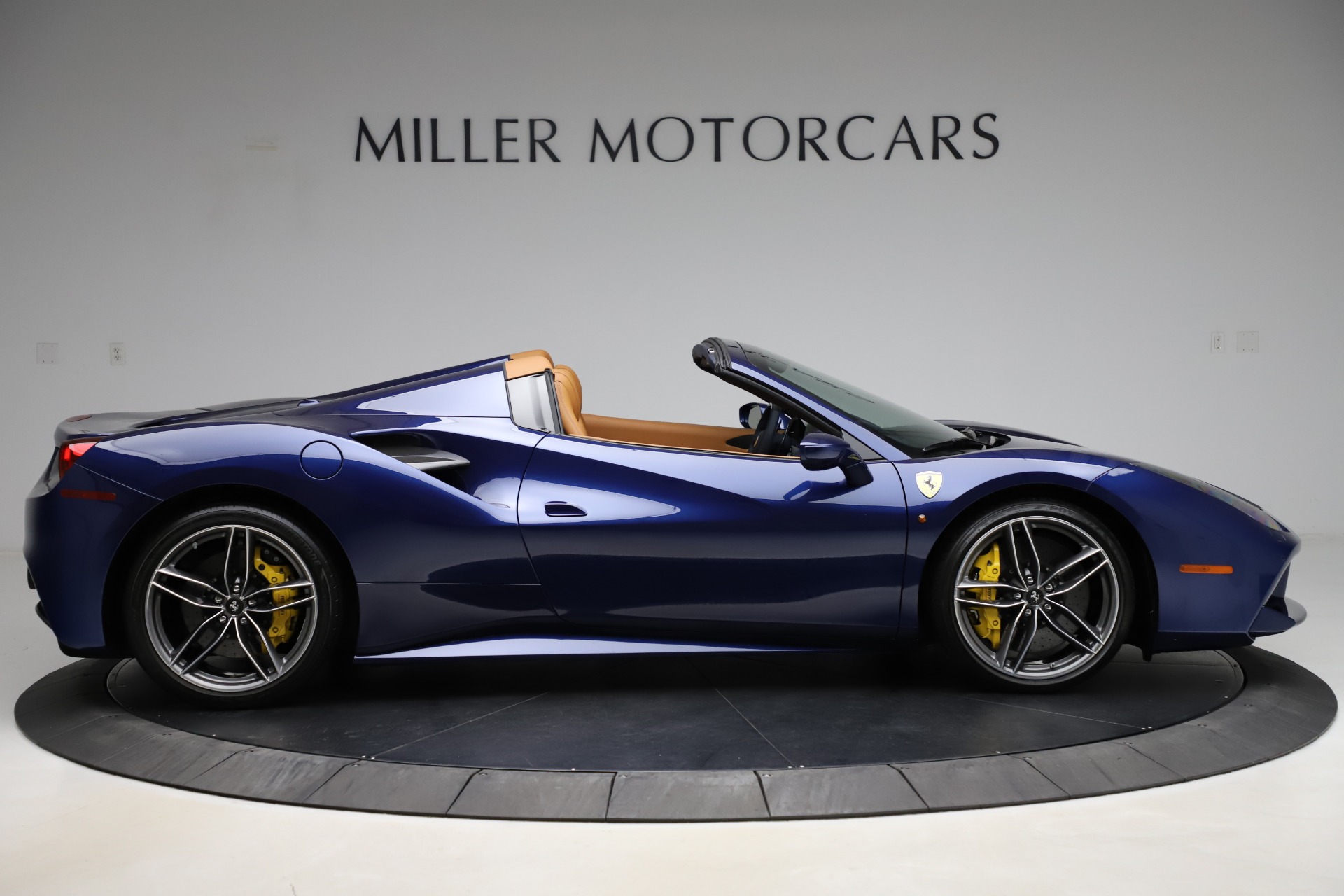 Used-2018-Ferrari-488-Spider