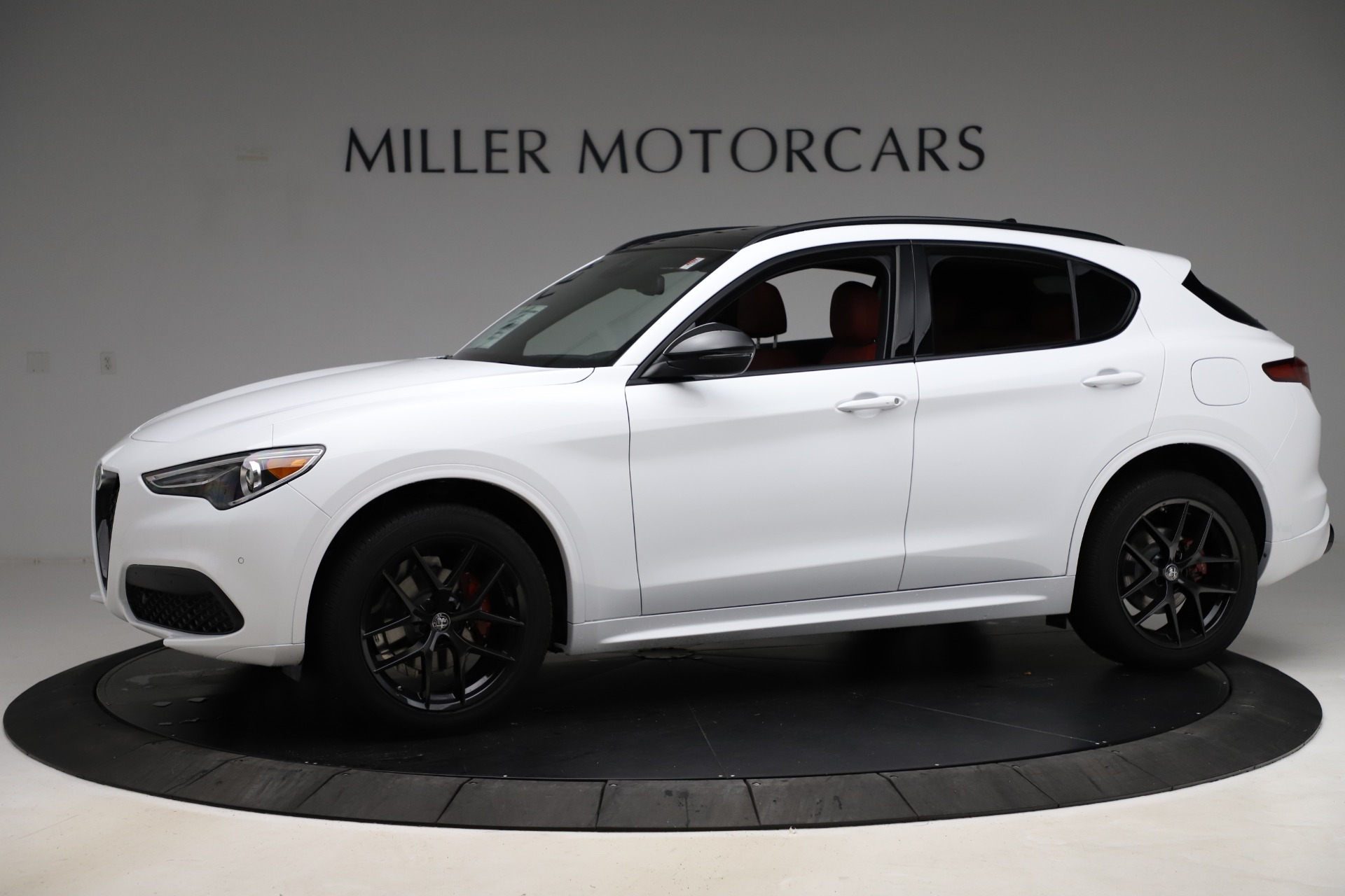 New-2020-Alfa-Romeo-Stelvio-Ti-Sport-Q4