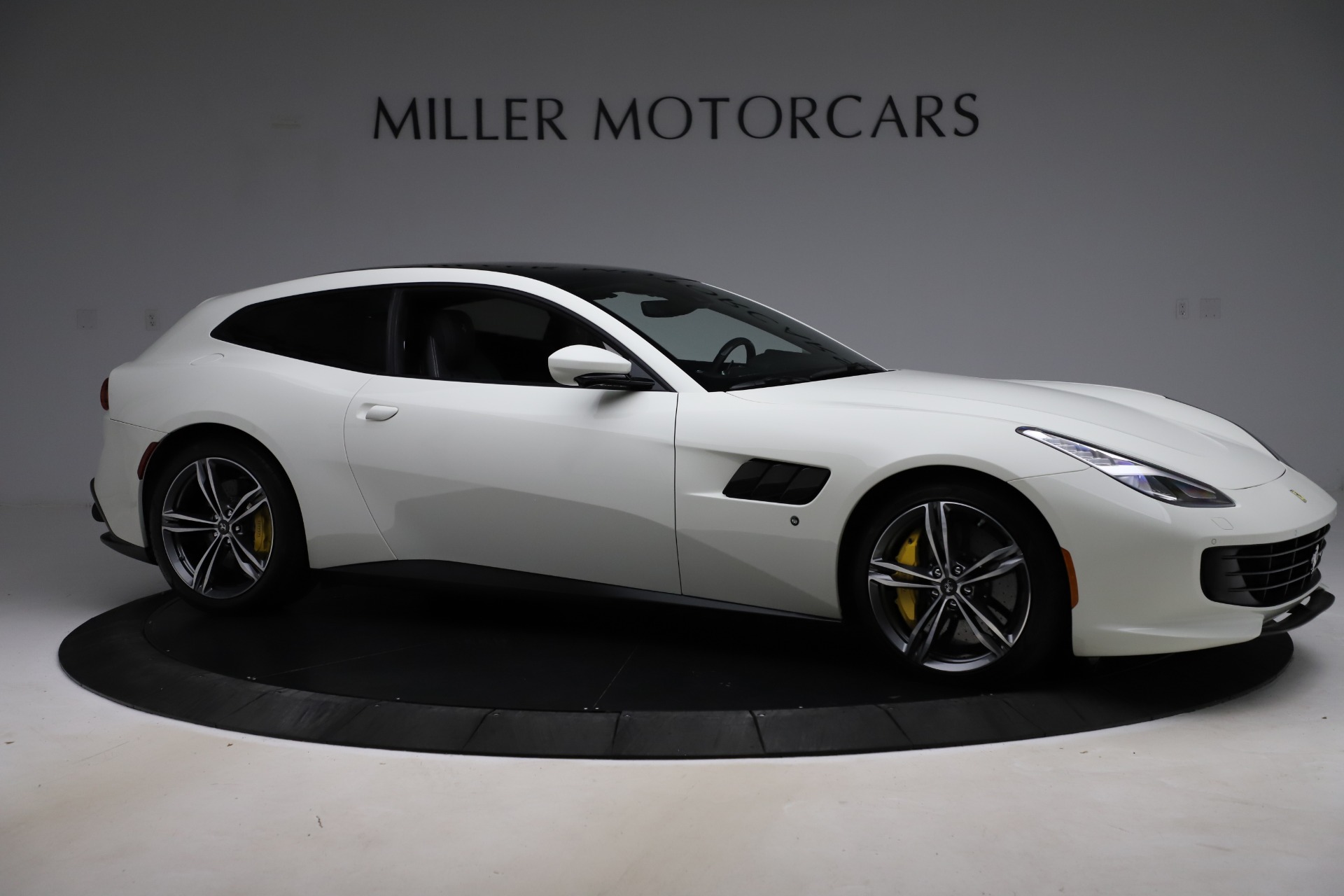 Used-2020-Ferrari-GTC4Lusso