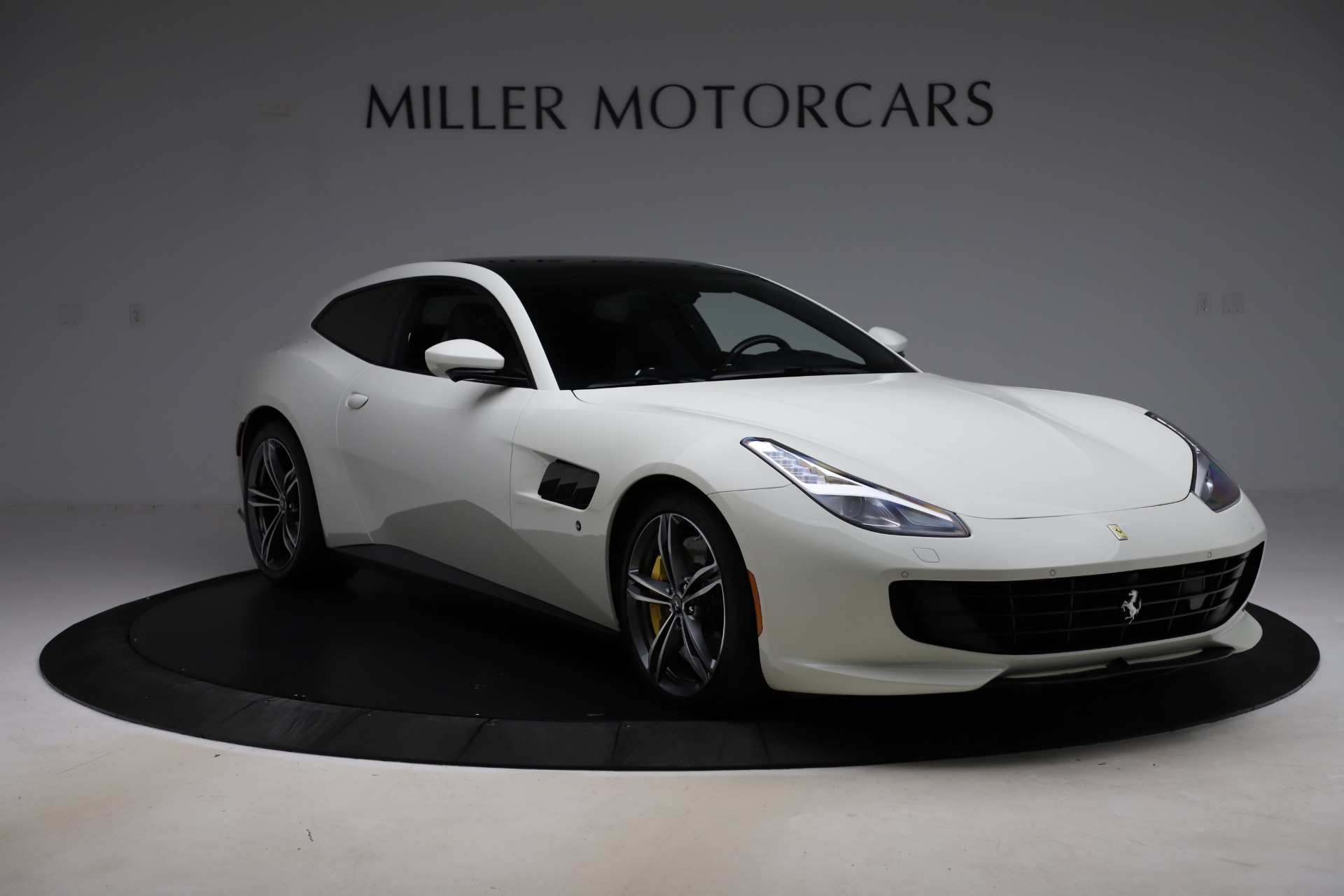 Used-2020-Ferrari-GTC4Lusso