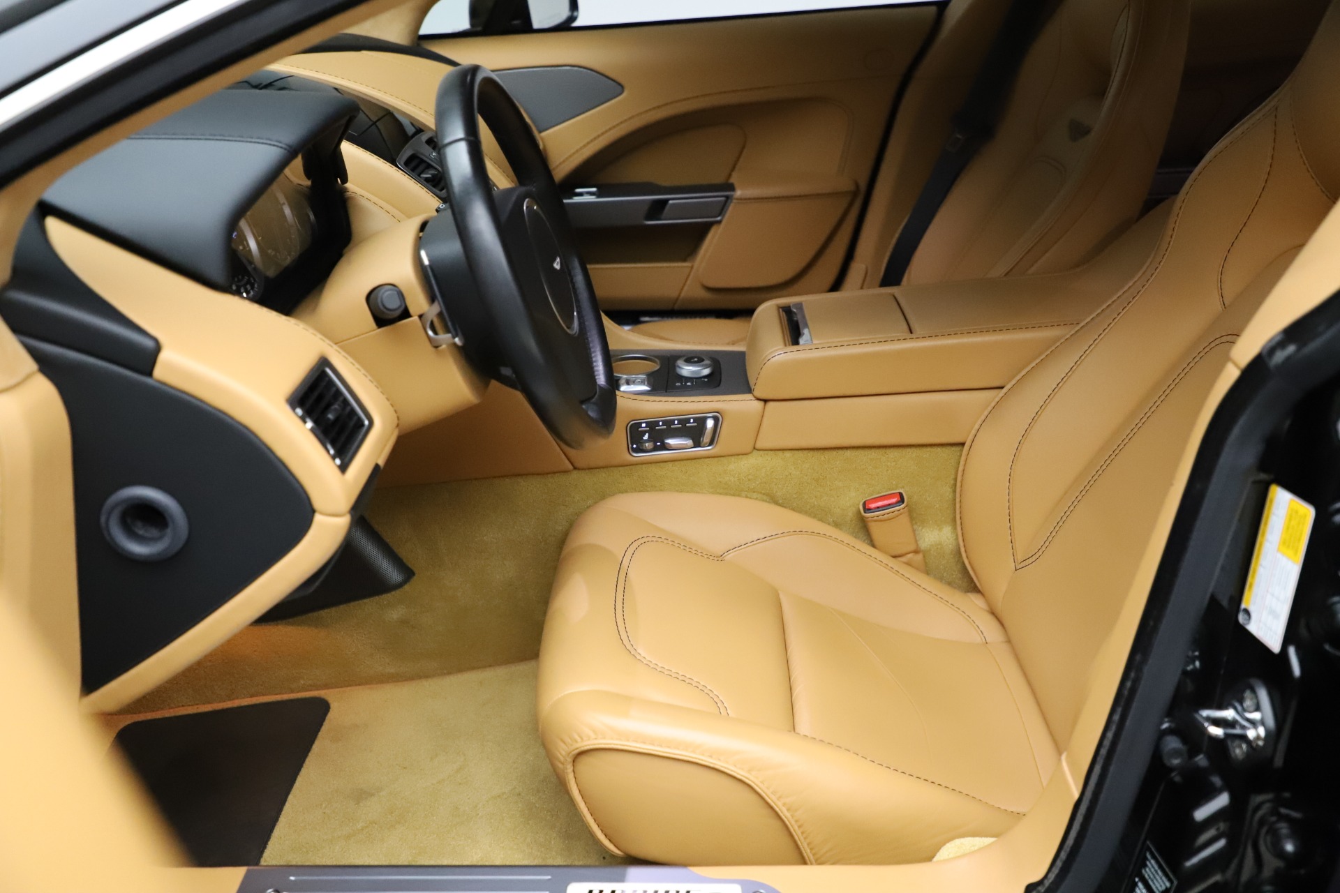 Used-2016-Aston-Martin-Rapide-S