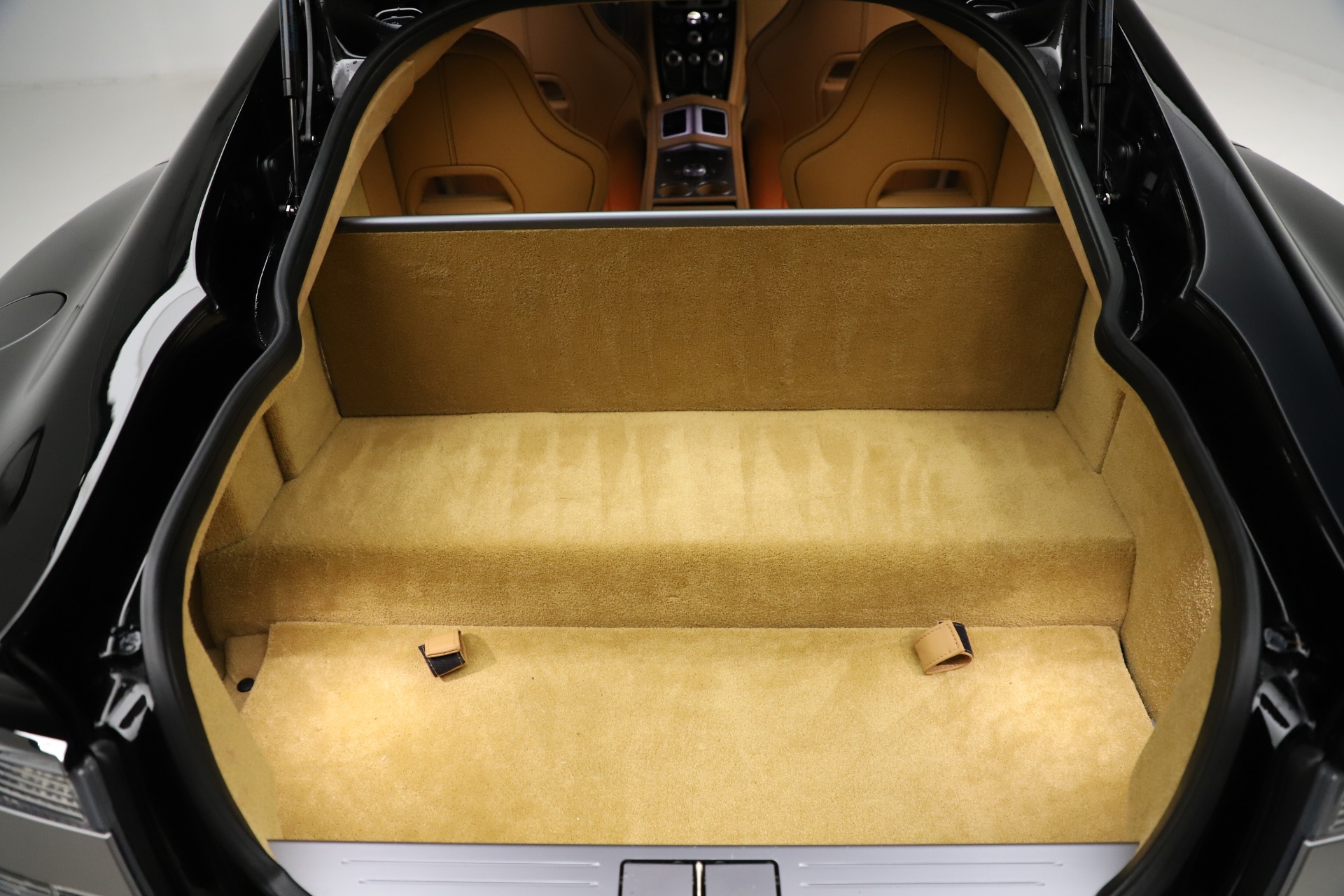 Used-2016-Aston-Martin-Rapide-S