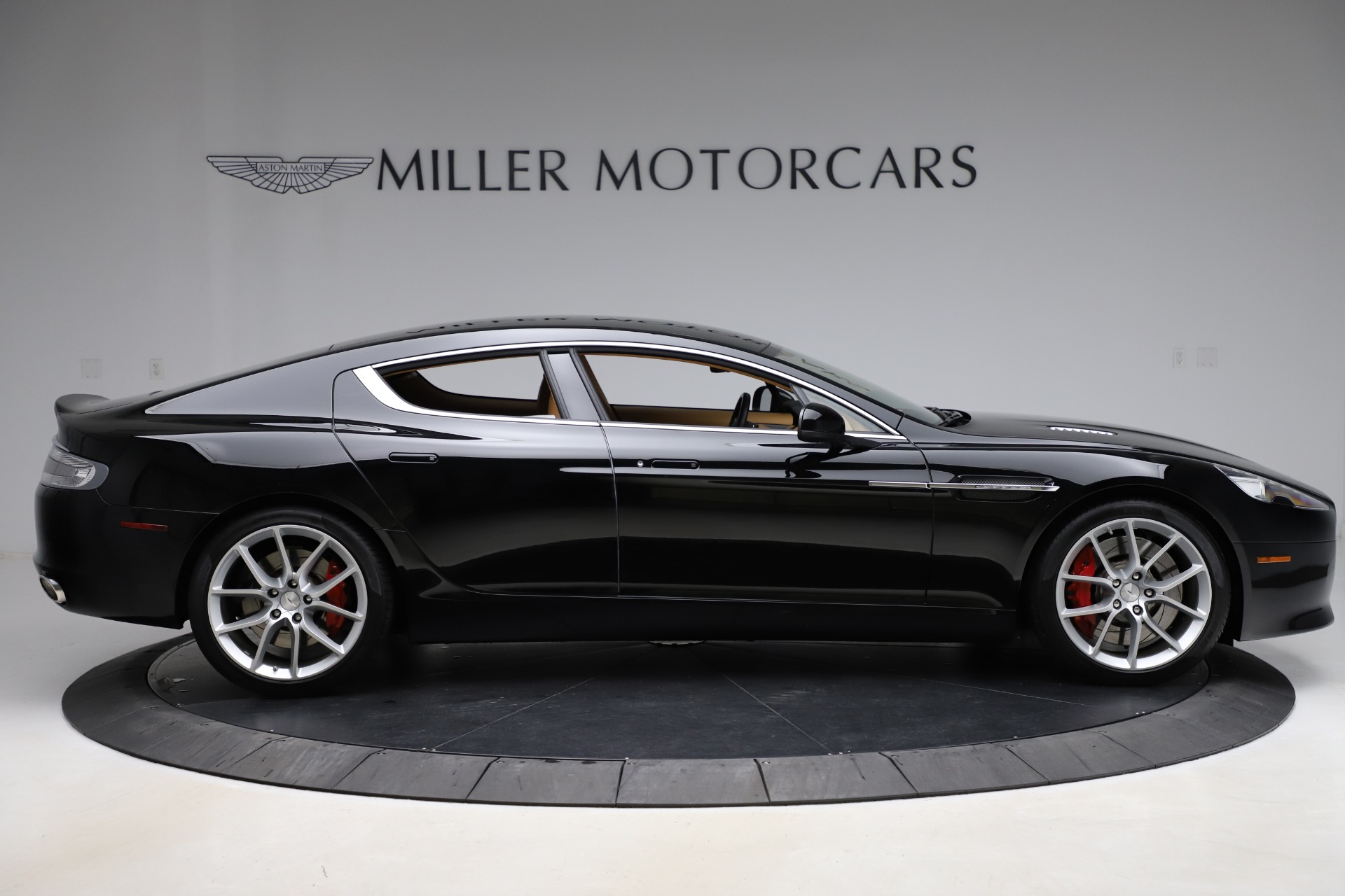 Used-2016-Aston-Martin-Rapide-S