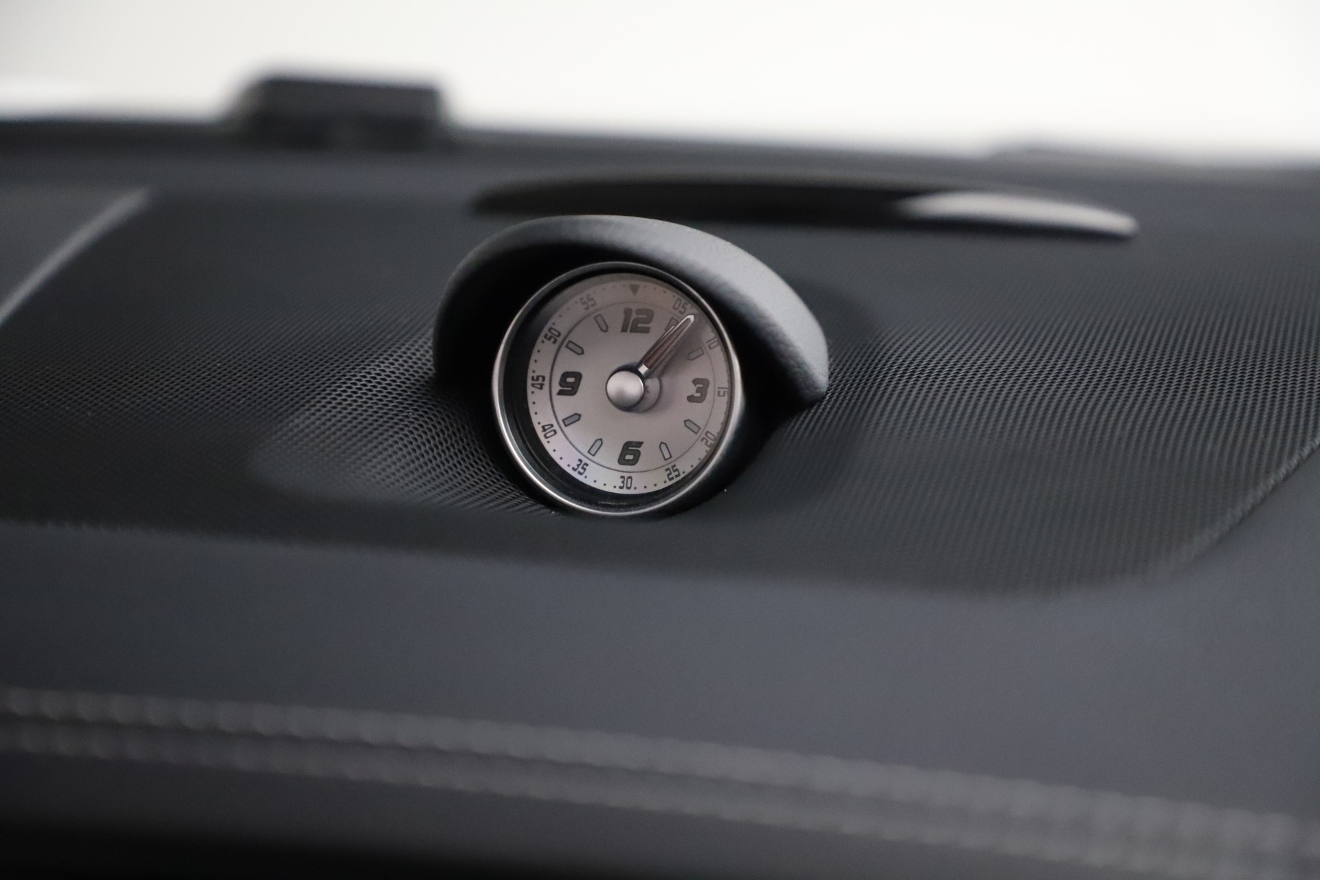 Used-2016-Mercedes-Benz-SL-Class-SL-550