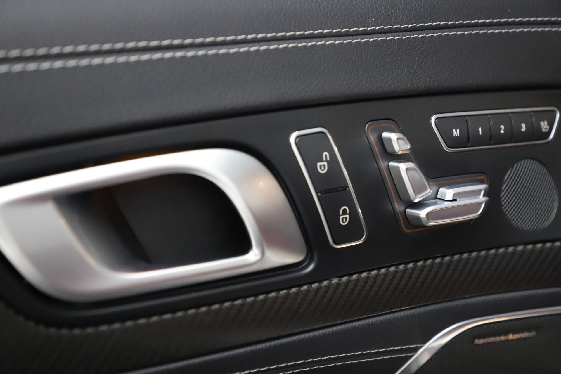 Used-2016-Mercedes-Benz-SL-Class-SL-550