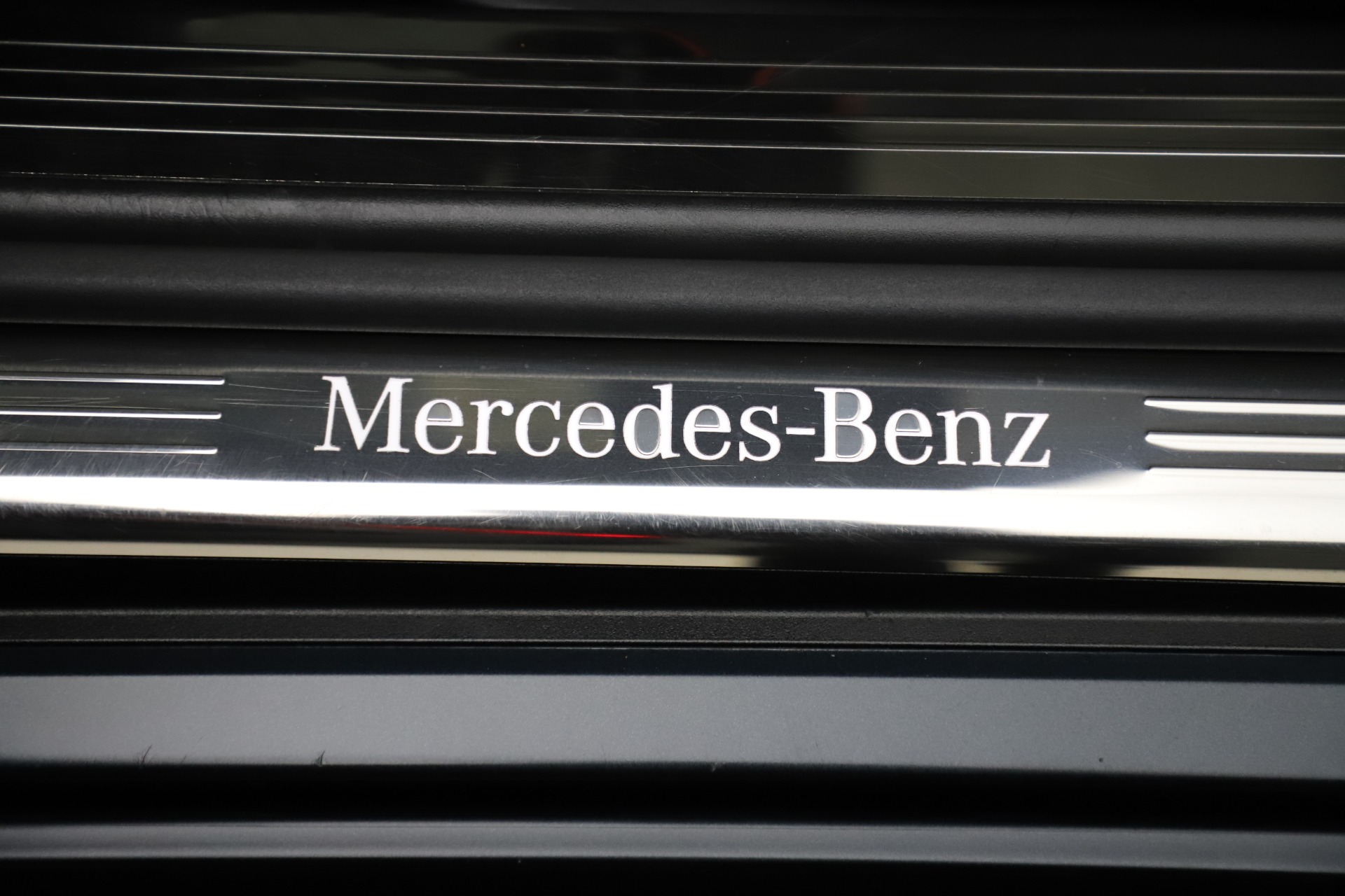 Used-2016-Mercedes-Benz-SL-Class-SL-550