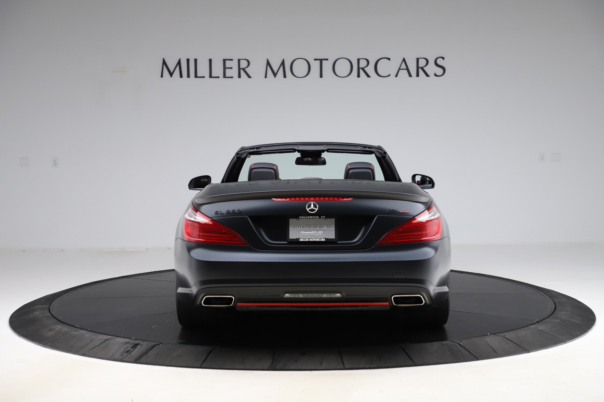 Used-2016-Mercedes-Benz-SL-Class-SL-550