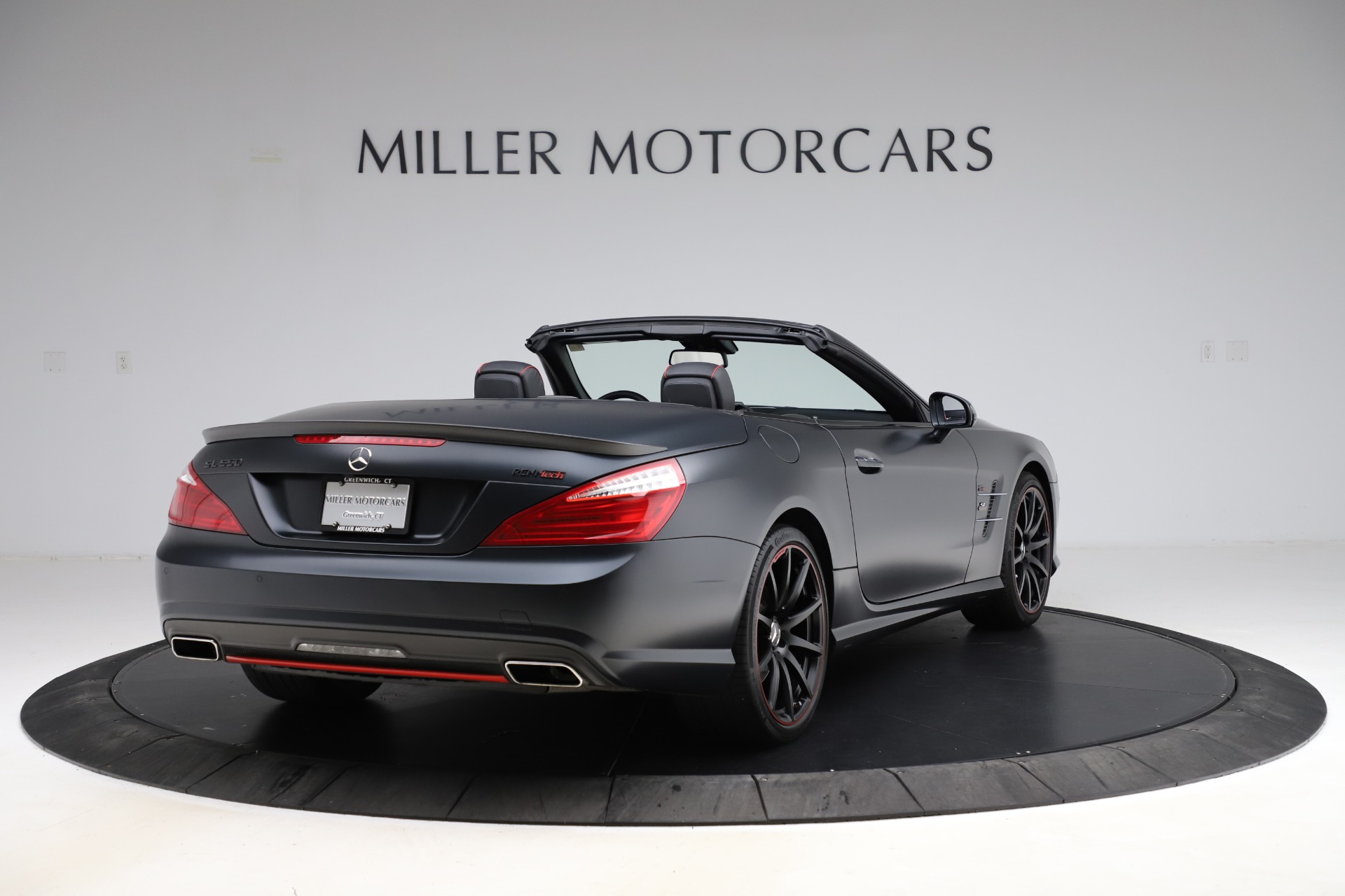 Used-2016-Mercedes-Benz-SL-Class-SL-550