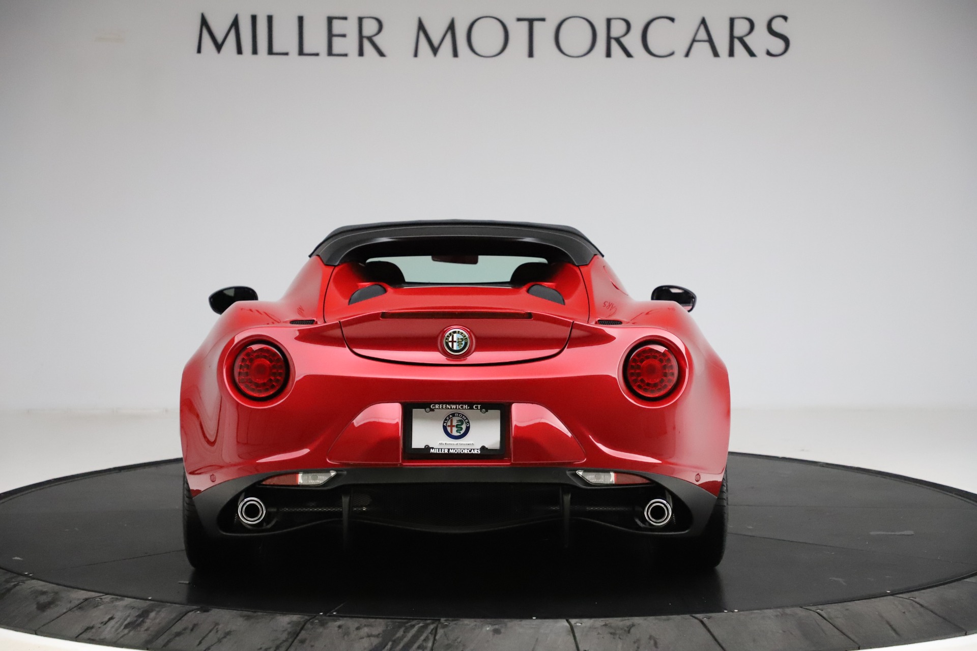 Used-2016-Alfa-Romeo-4C-Spider