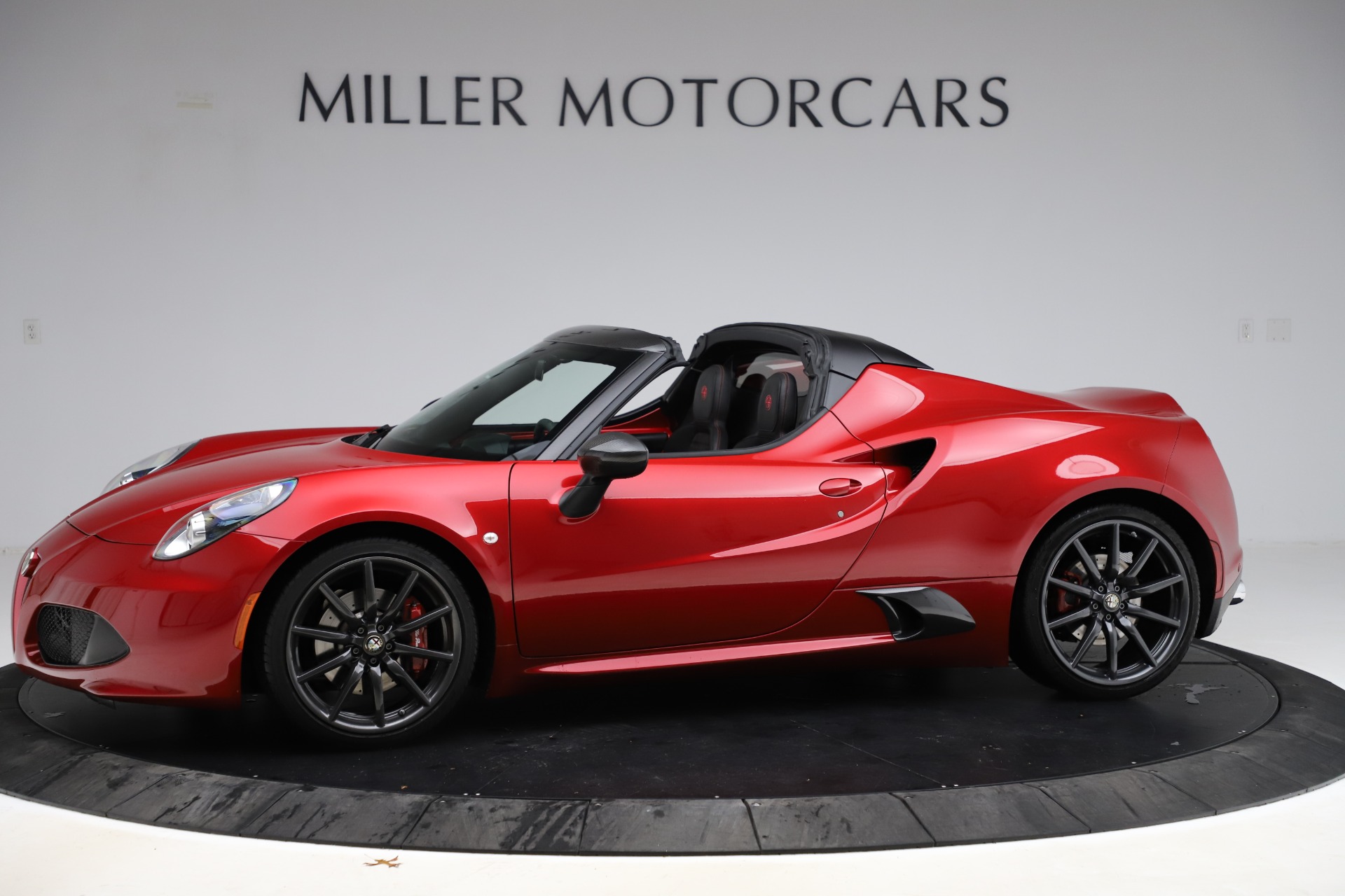 Used-2016-Alfa-Romeo-4C-Spider
