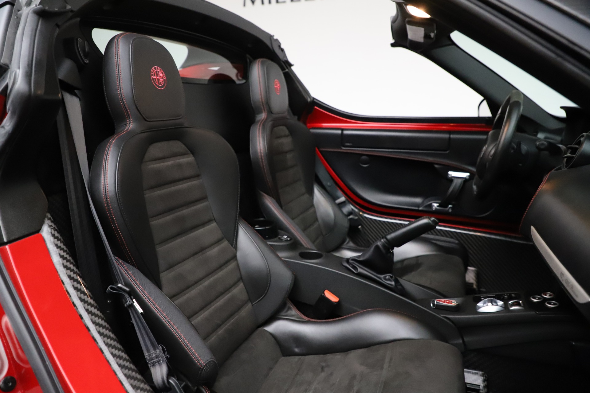 Used-2016-Alfa-Romeo-4C-Spider