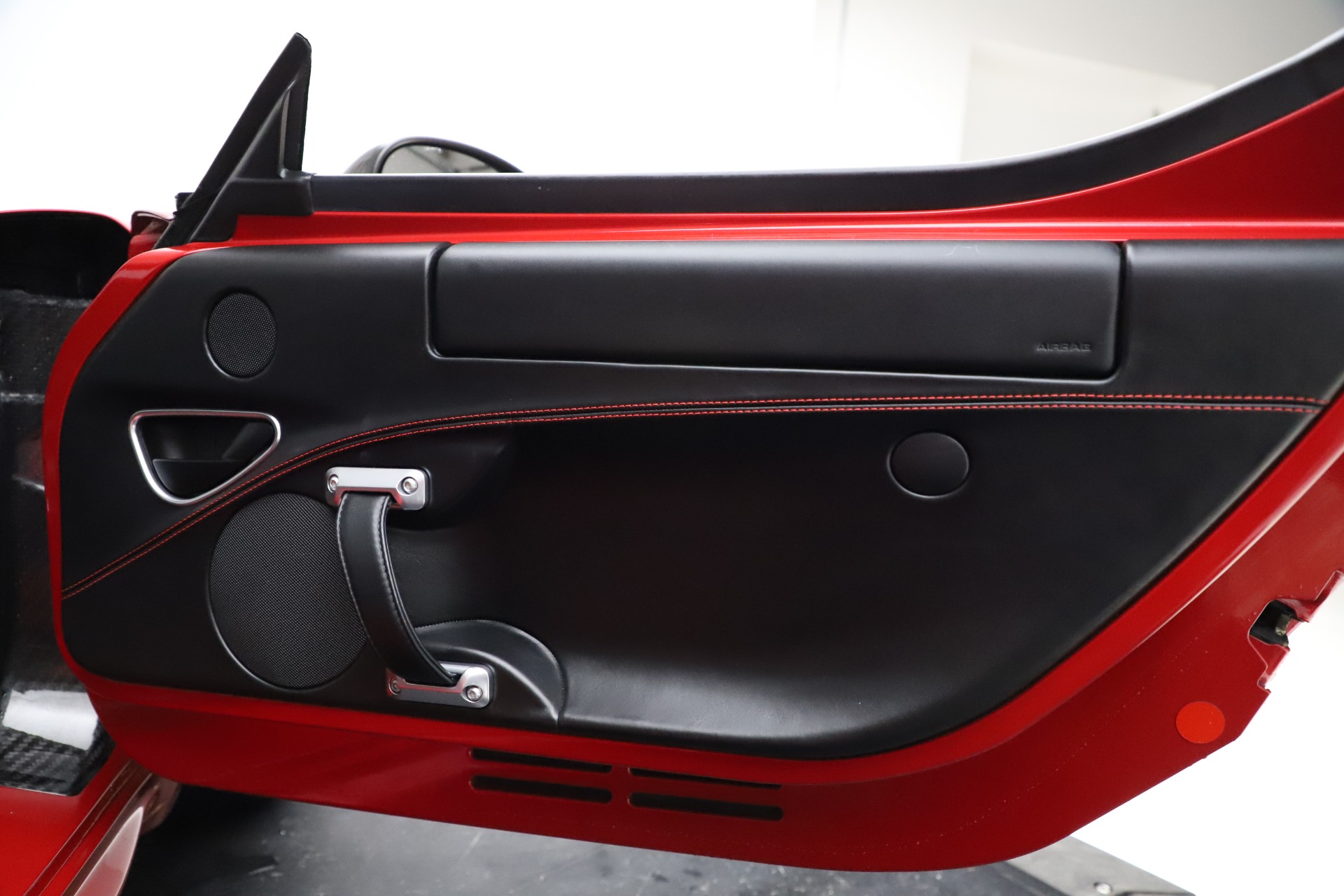 Used-2016-Alfa-Romeo-4C-Spider