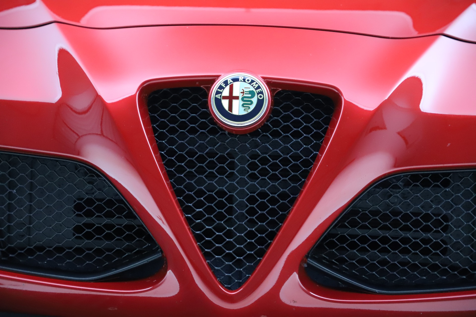 Used-2016-Alfa-Romeo-4C-Spider