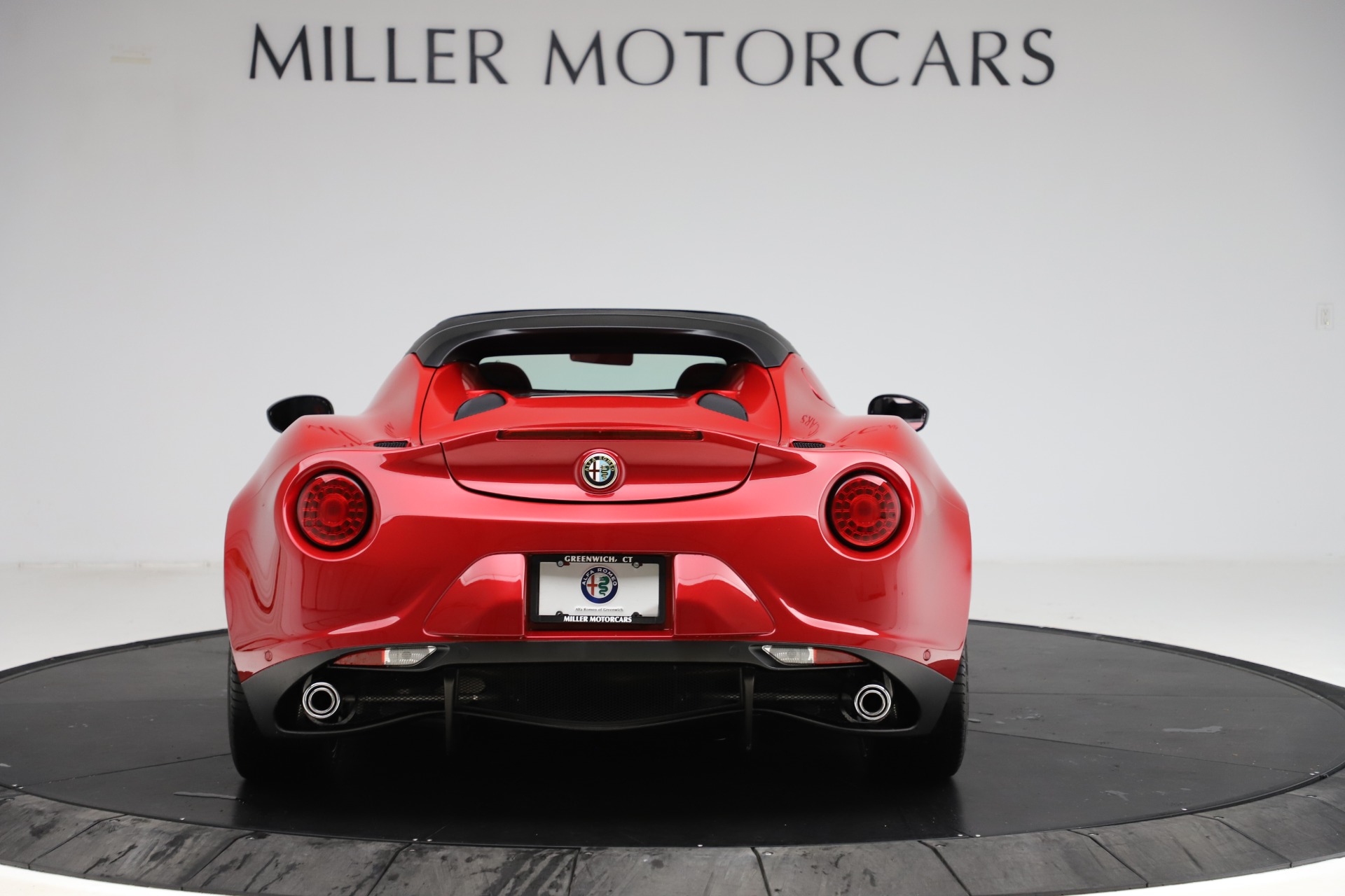 Used-2016-Alfa-Romeo-4C-Spider