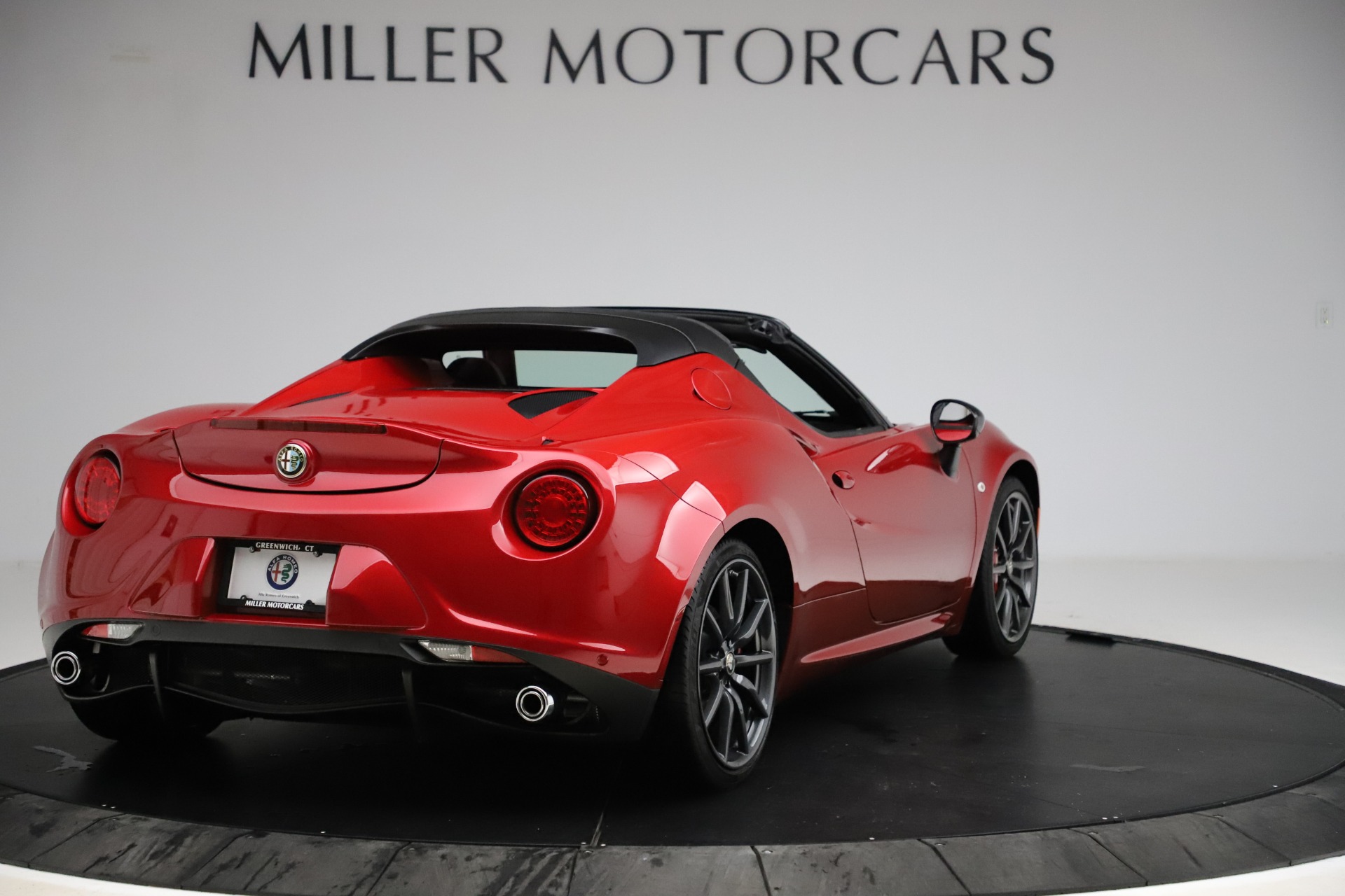 Used-2016-Alfa-Romeo-4C-Spider