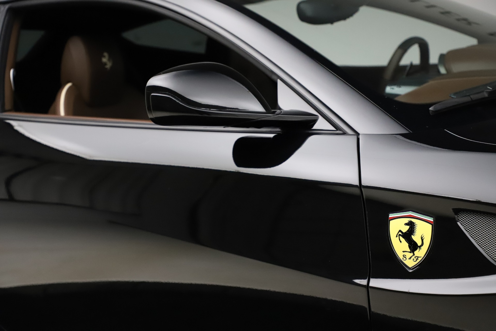 Used-2012-Ferrari-FF