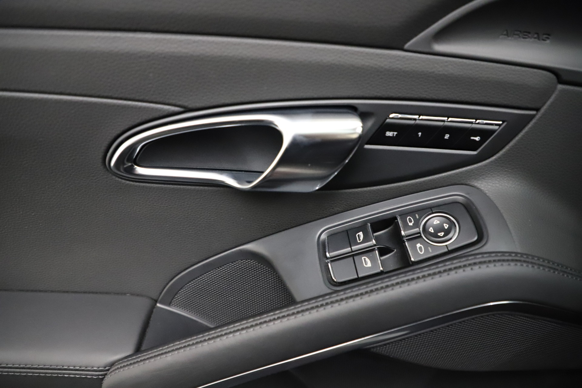 Used-2014-Porsche-911-Carrera