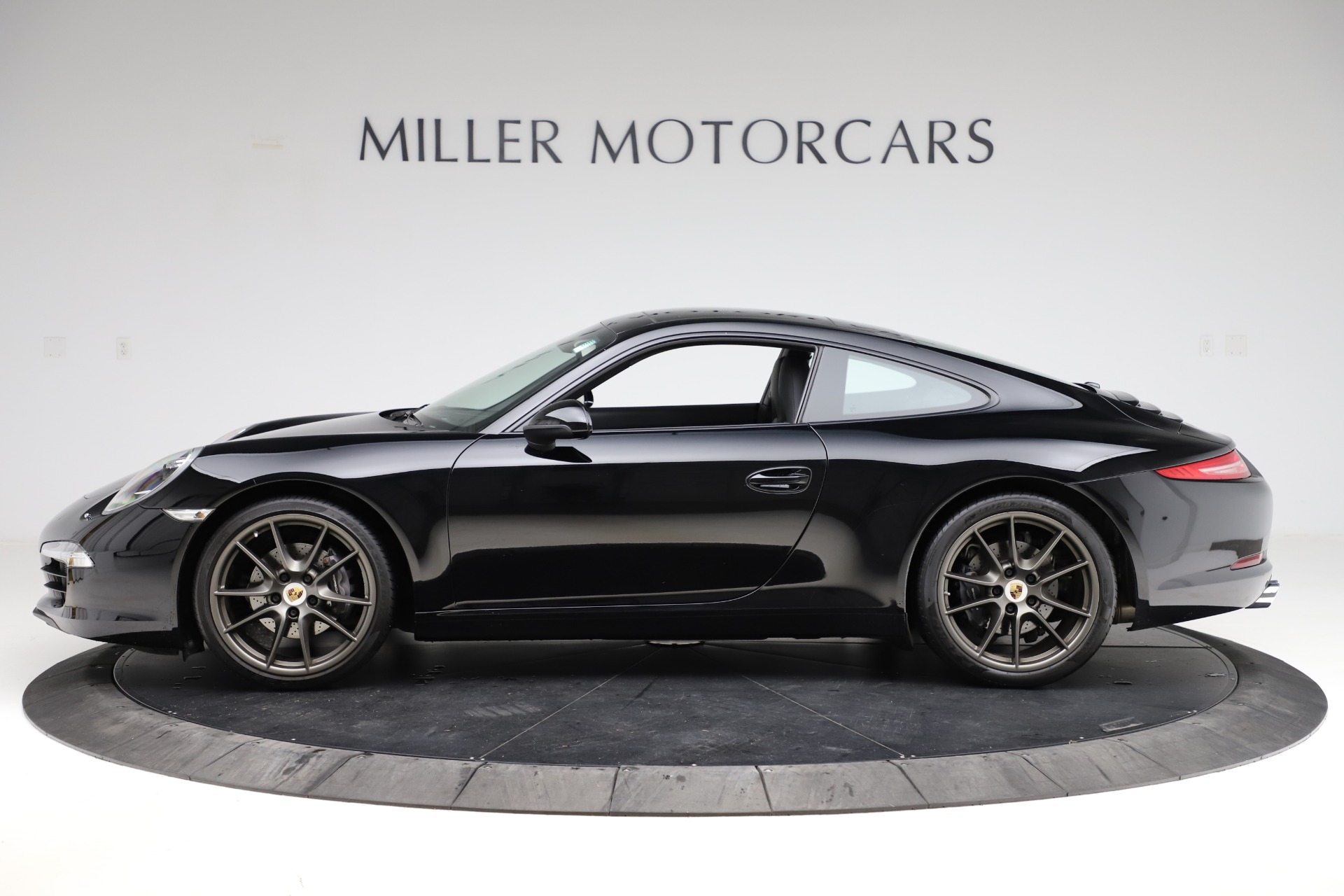 Used-2014-Porsche-911-Carrera