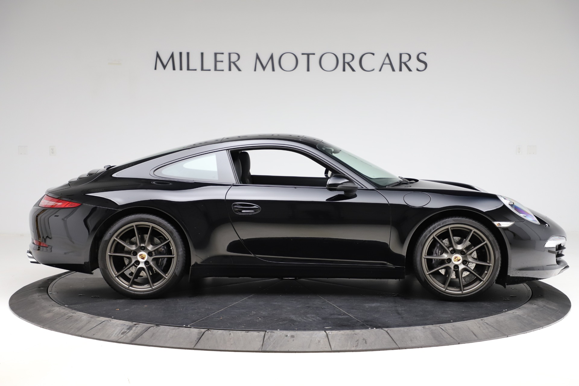 Used-2014-Porsche-911-Carrera