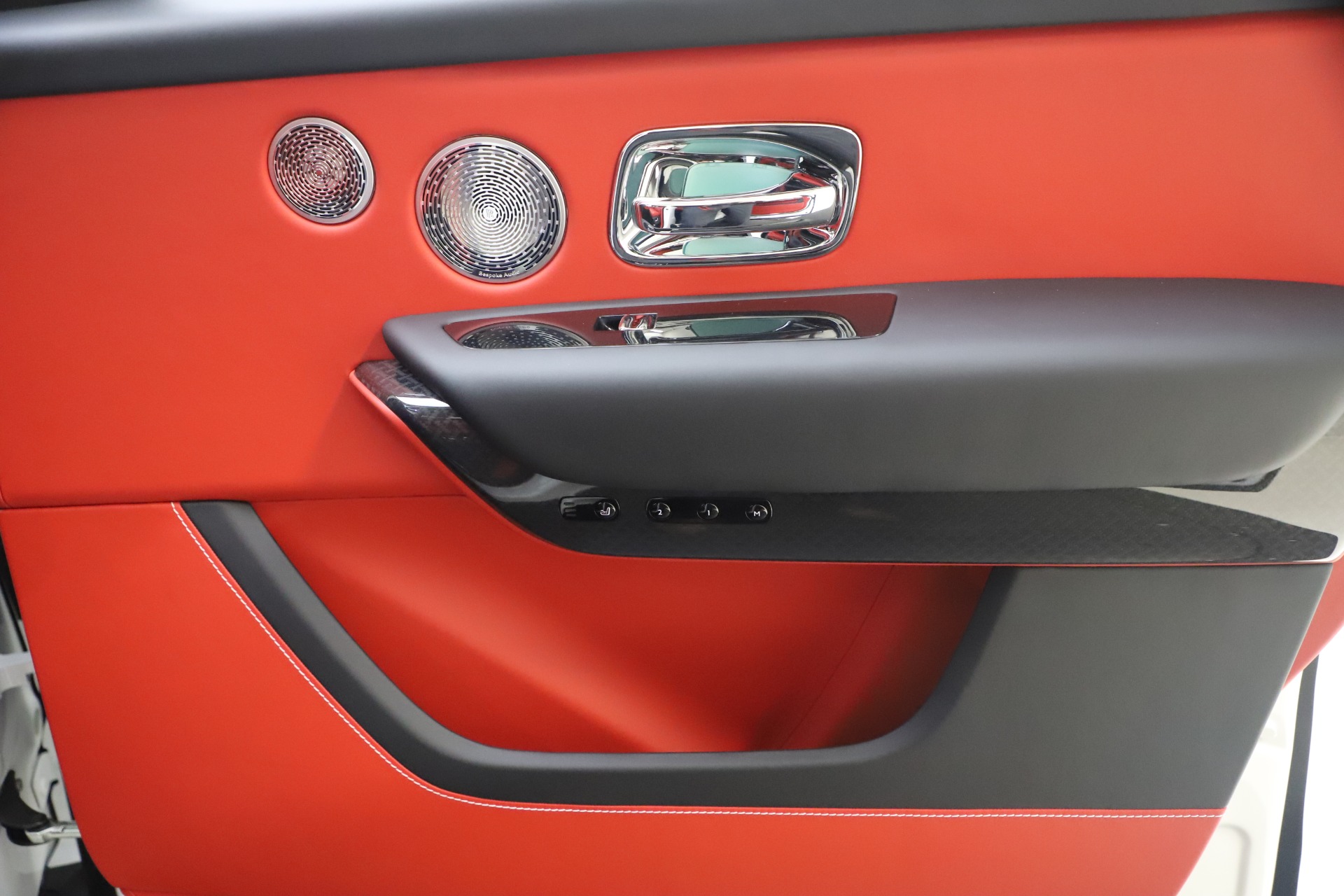 New-2021-Rolls-Royce-Cullinan-Black-Badge